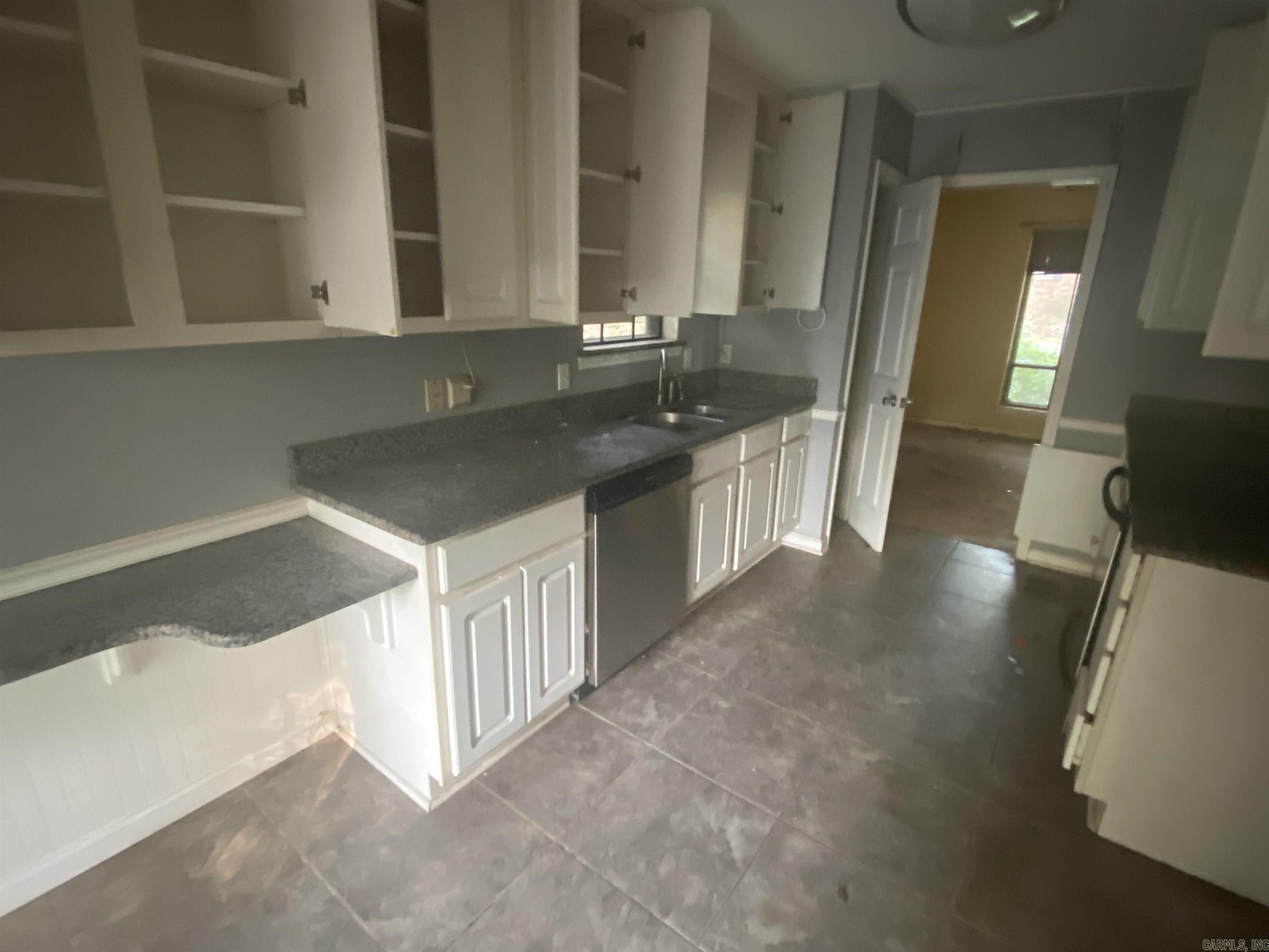 WALNUT VALLEY - Residential