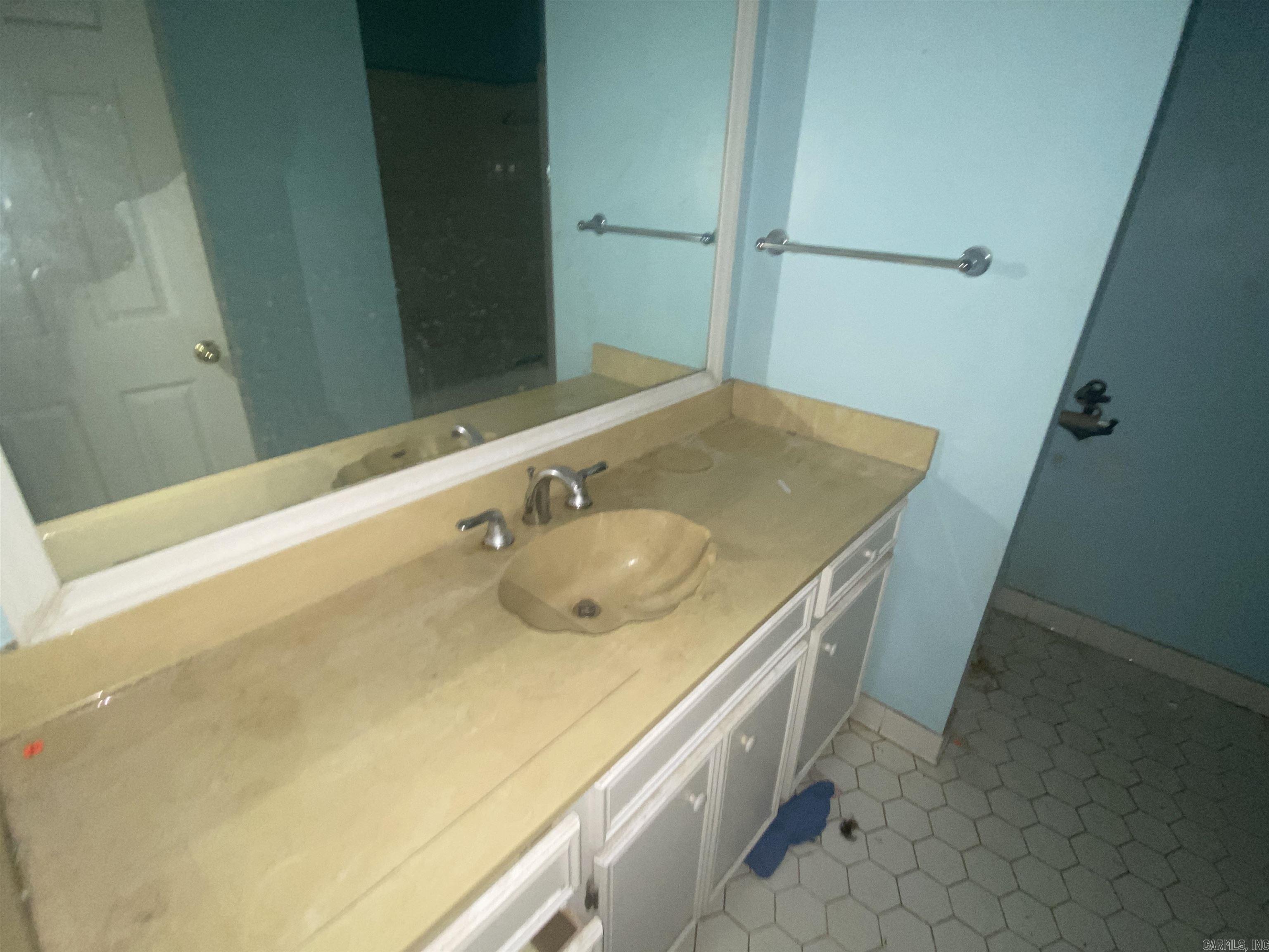 WALNUT VALLEY - Residential