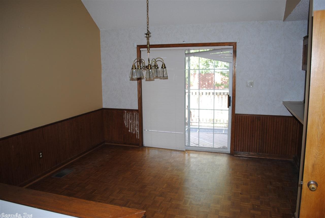 DIAMOND POINTE - Residential