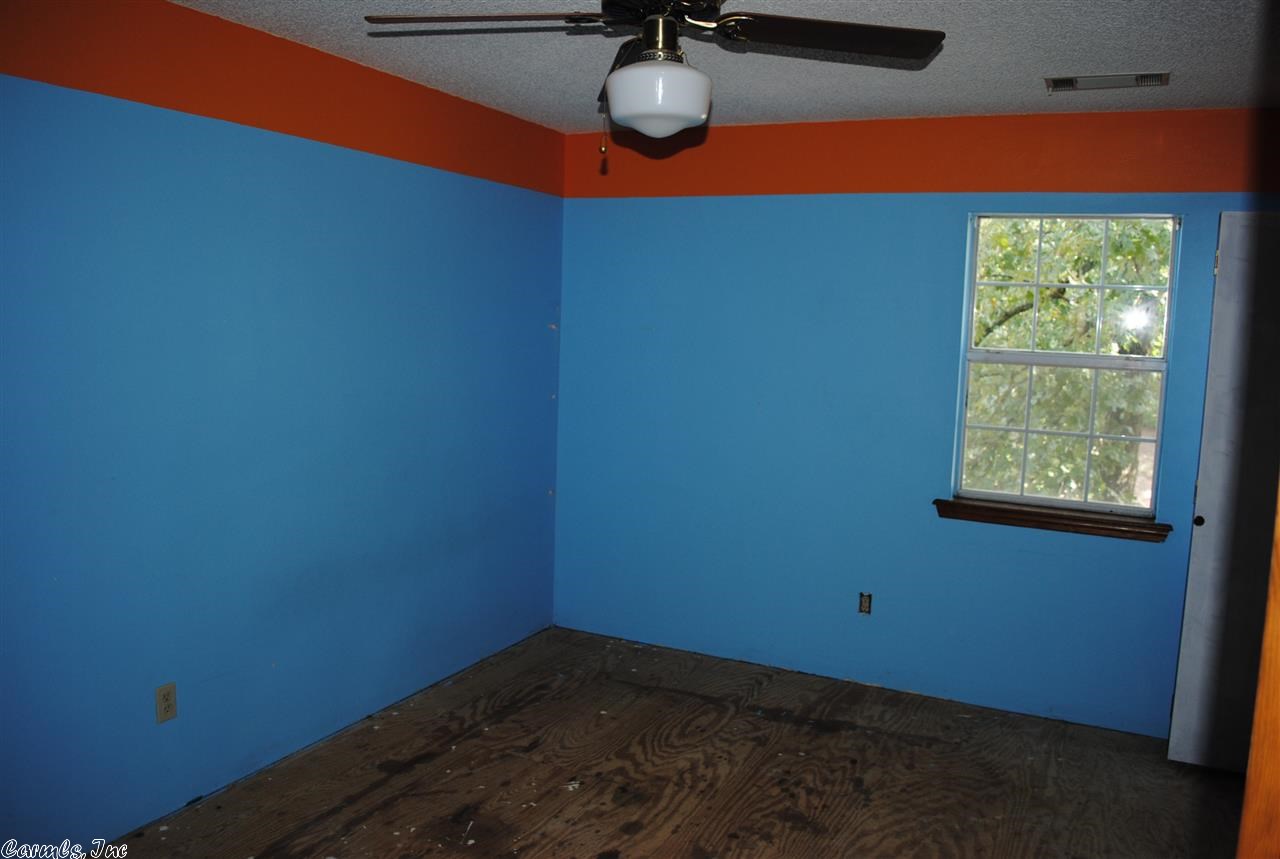 DIAMOND POINTE - Residential