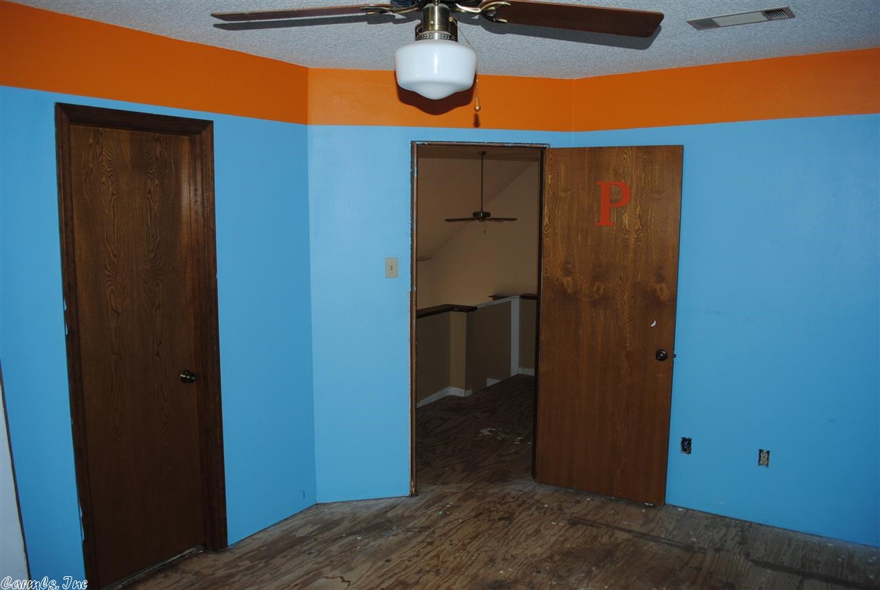 DIAMOND POINTE - Residential