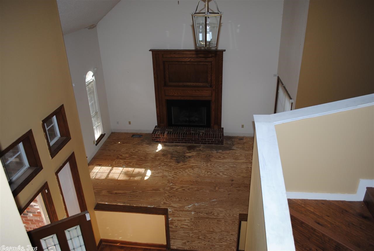 DIAMOND POINTE - Residential