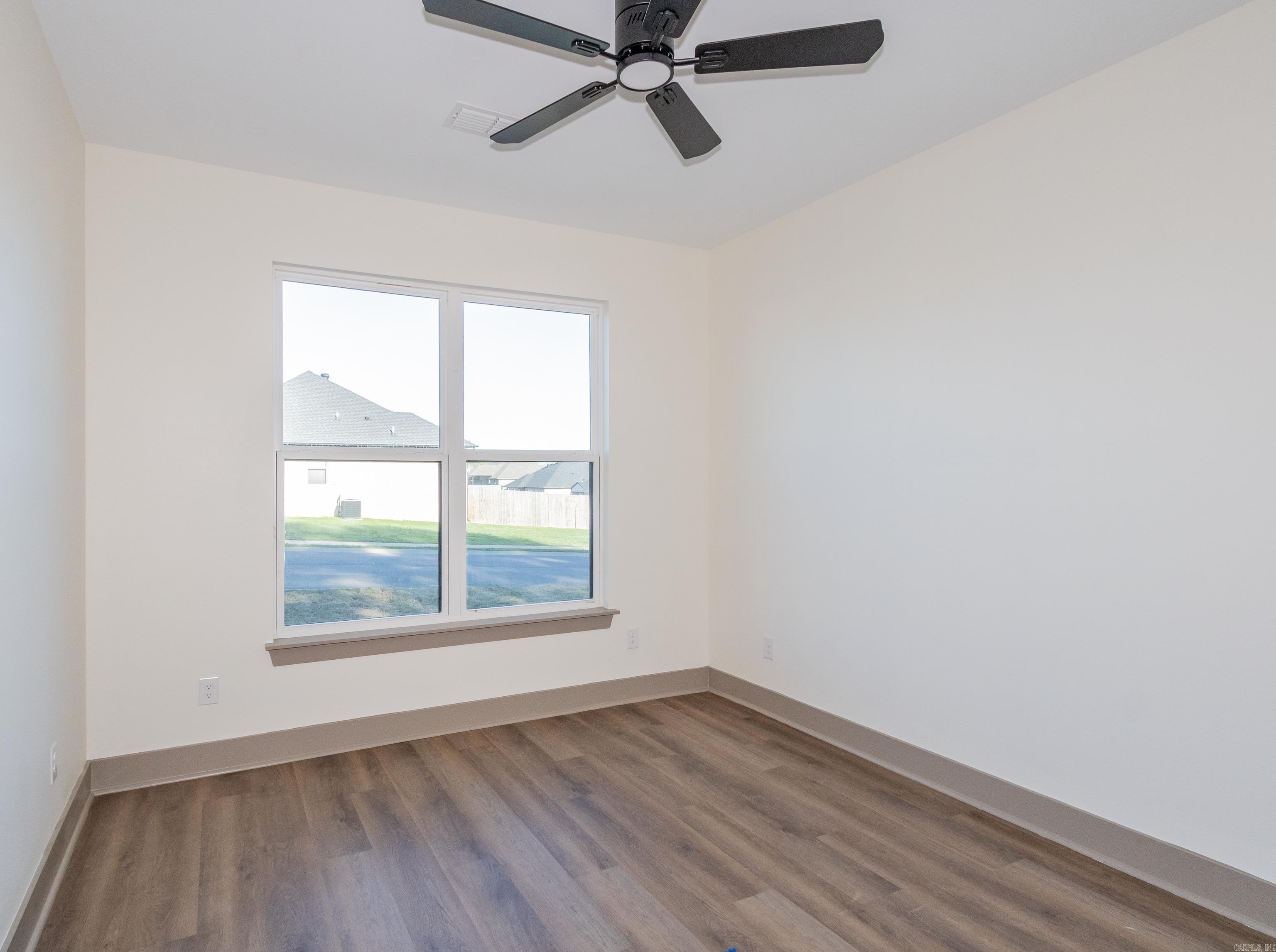 KNOTTING HILL - Residential