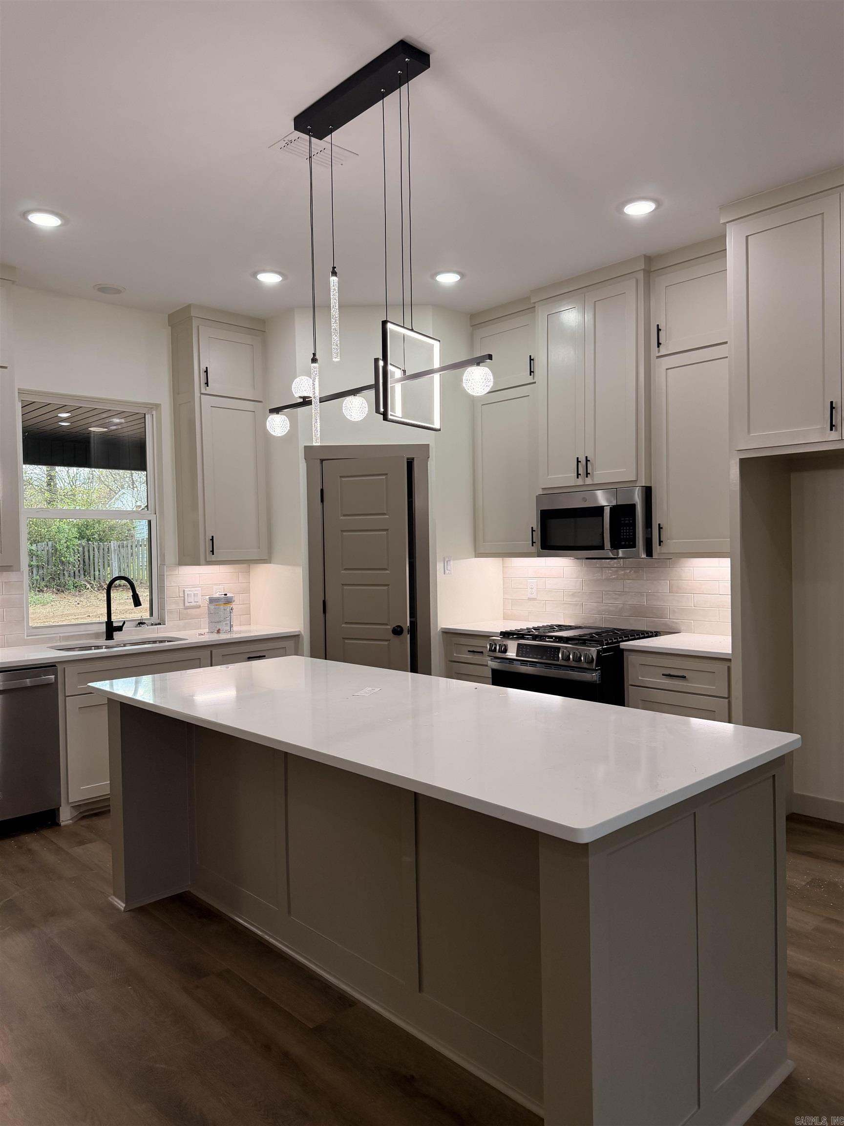 KNOTTING HILL - Residential