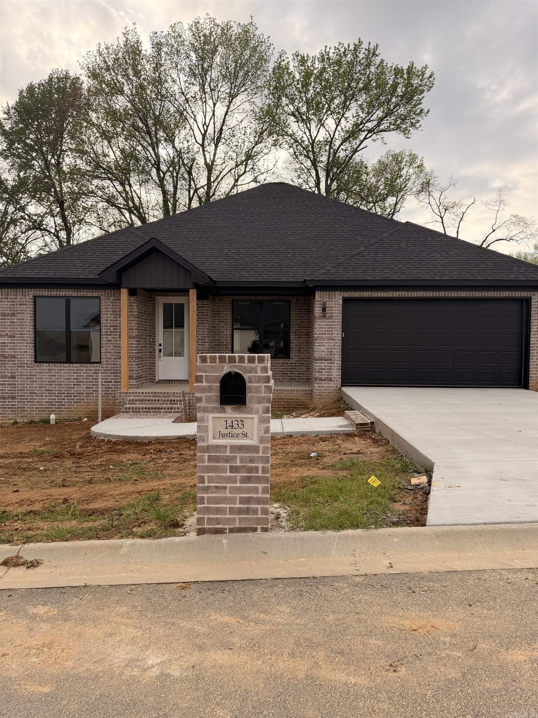 KNOTTING HILL - Residential