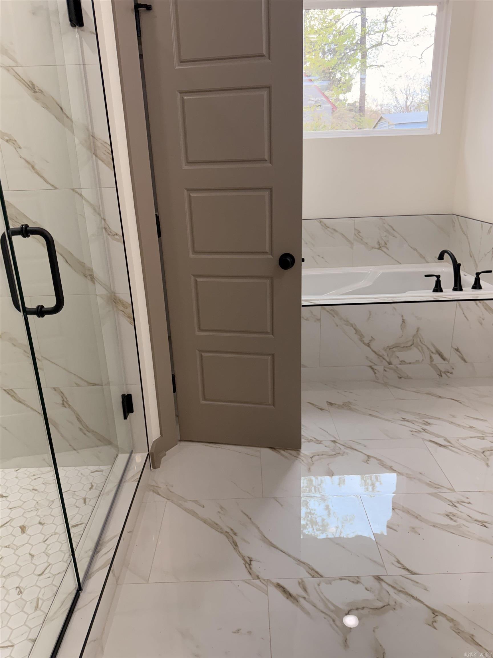 KNOTTING HILL - Residential