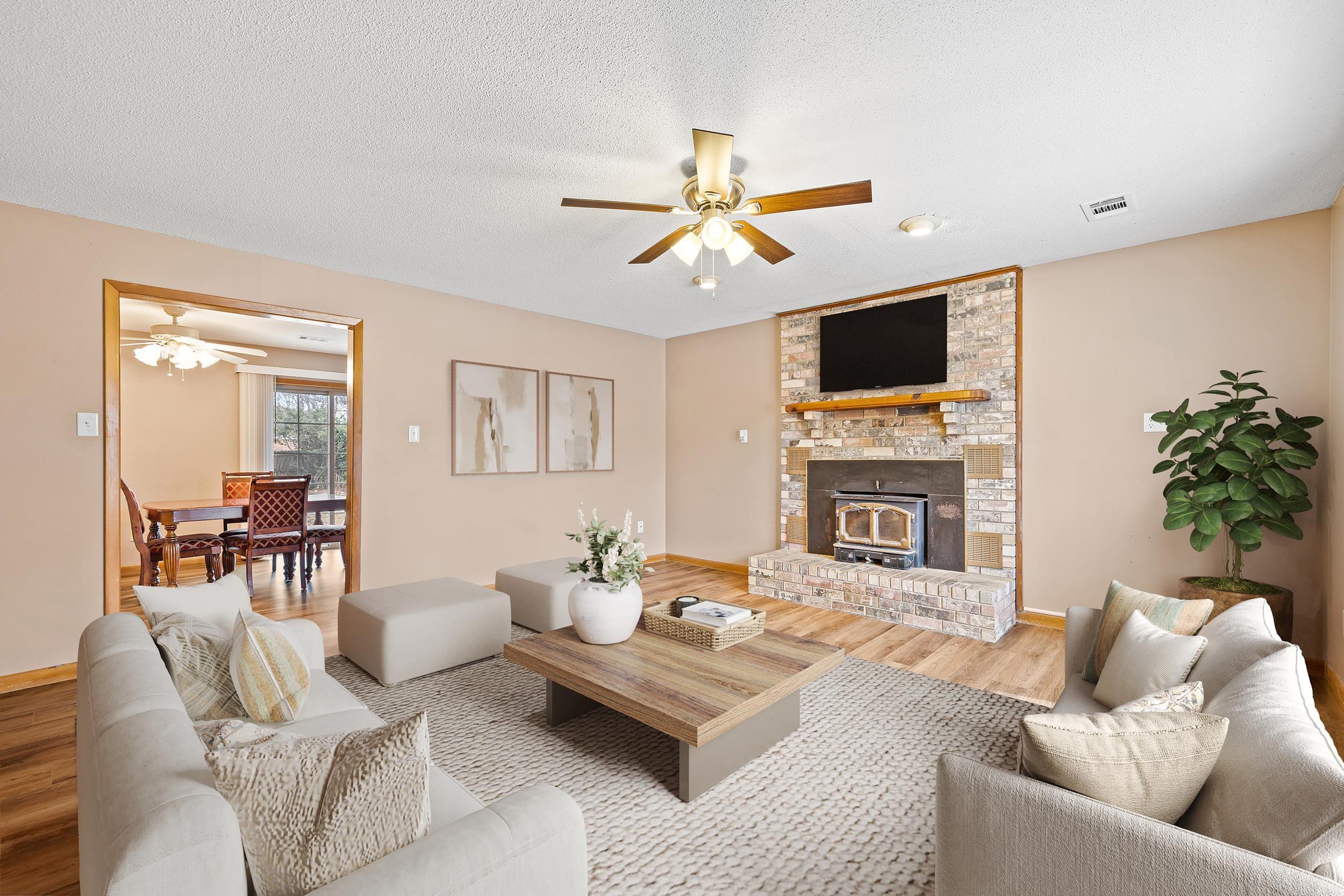 WALTHALL - Residential