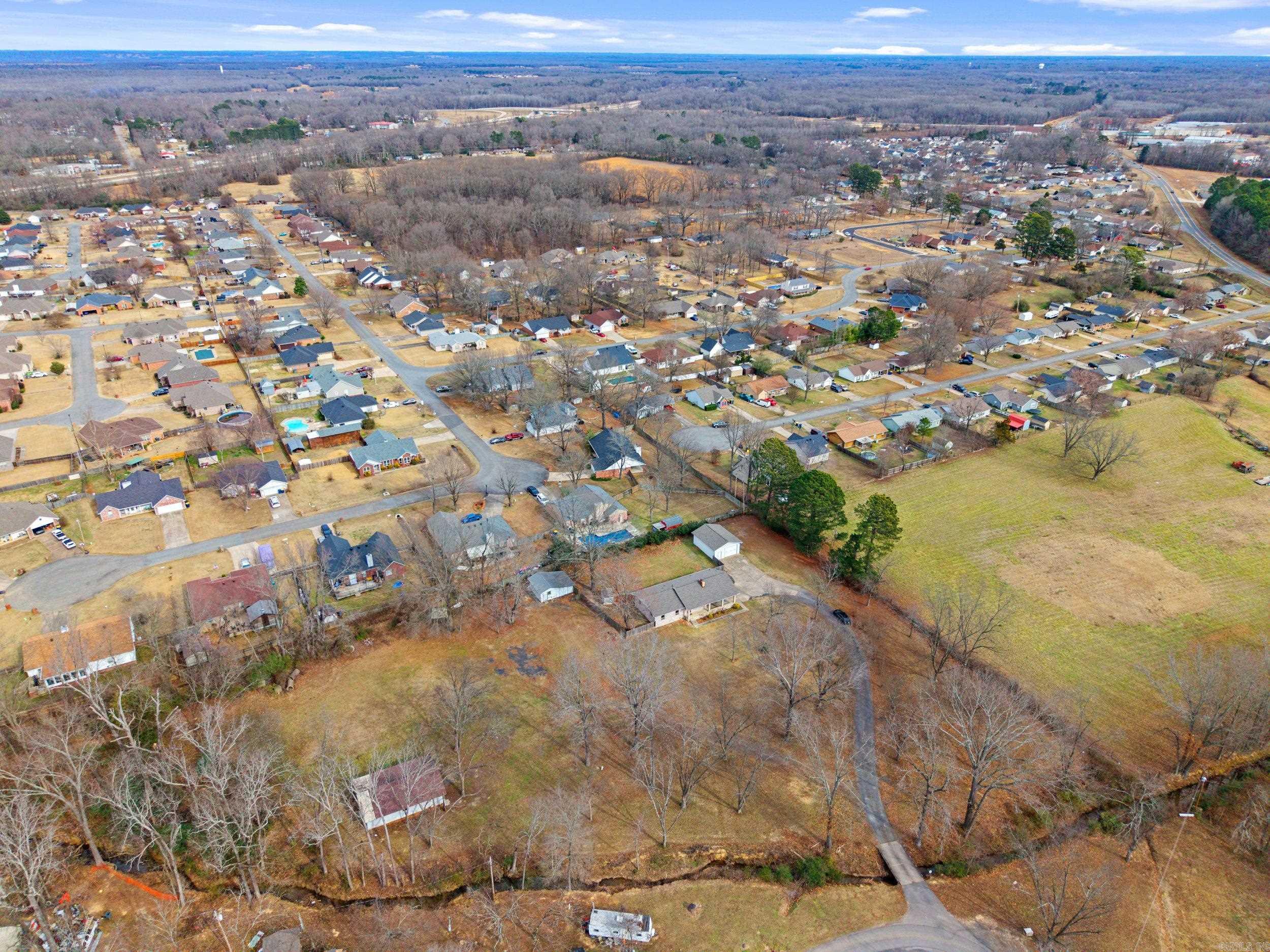 WALTHALL - Residential