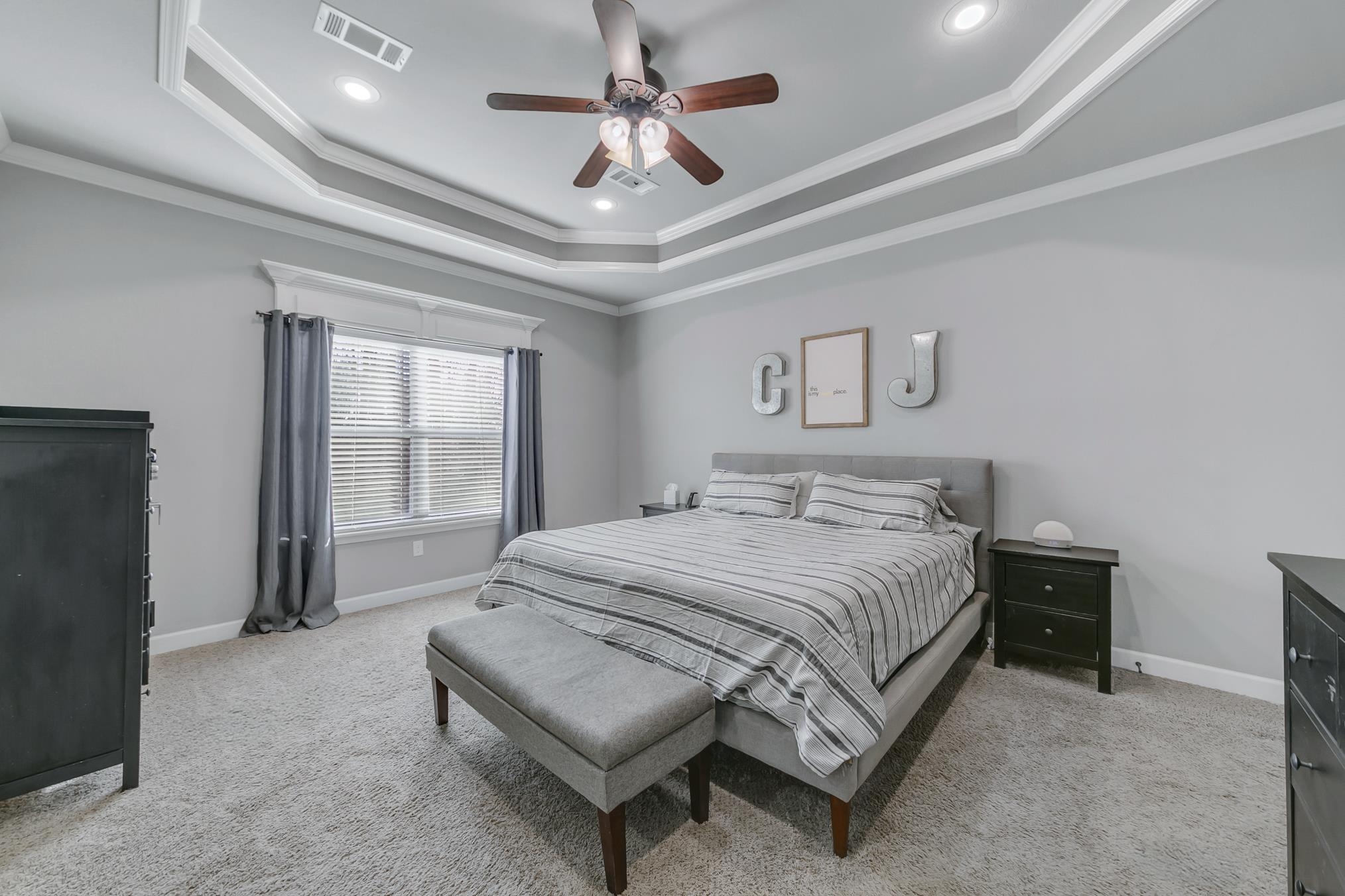 SHADOW CREEK - Residential