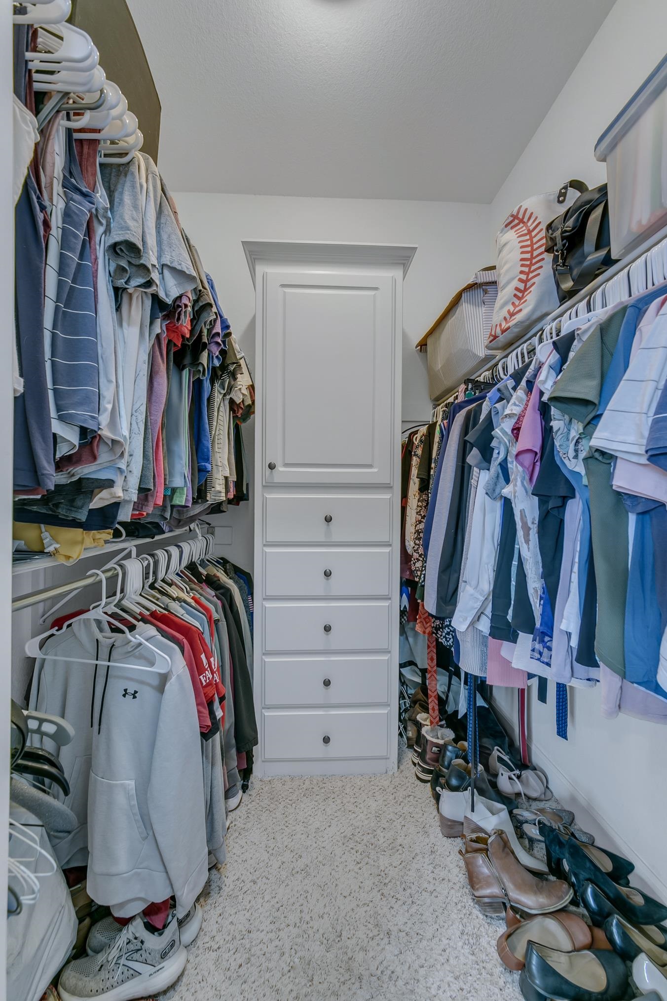 SHADOW CREEK - Residential