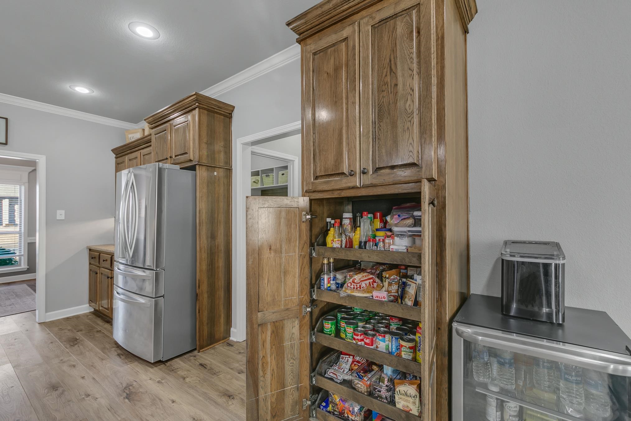 SHADOW CREEK - Residential