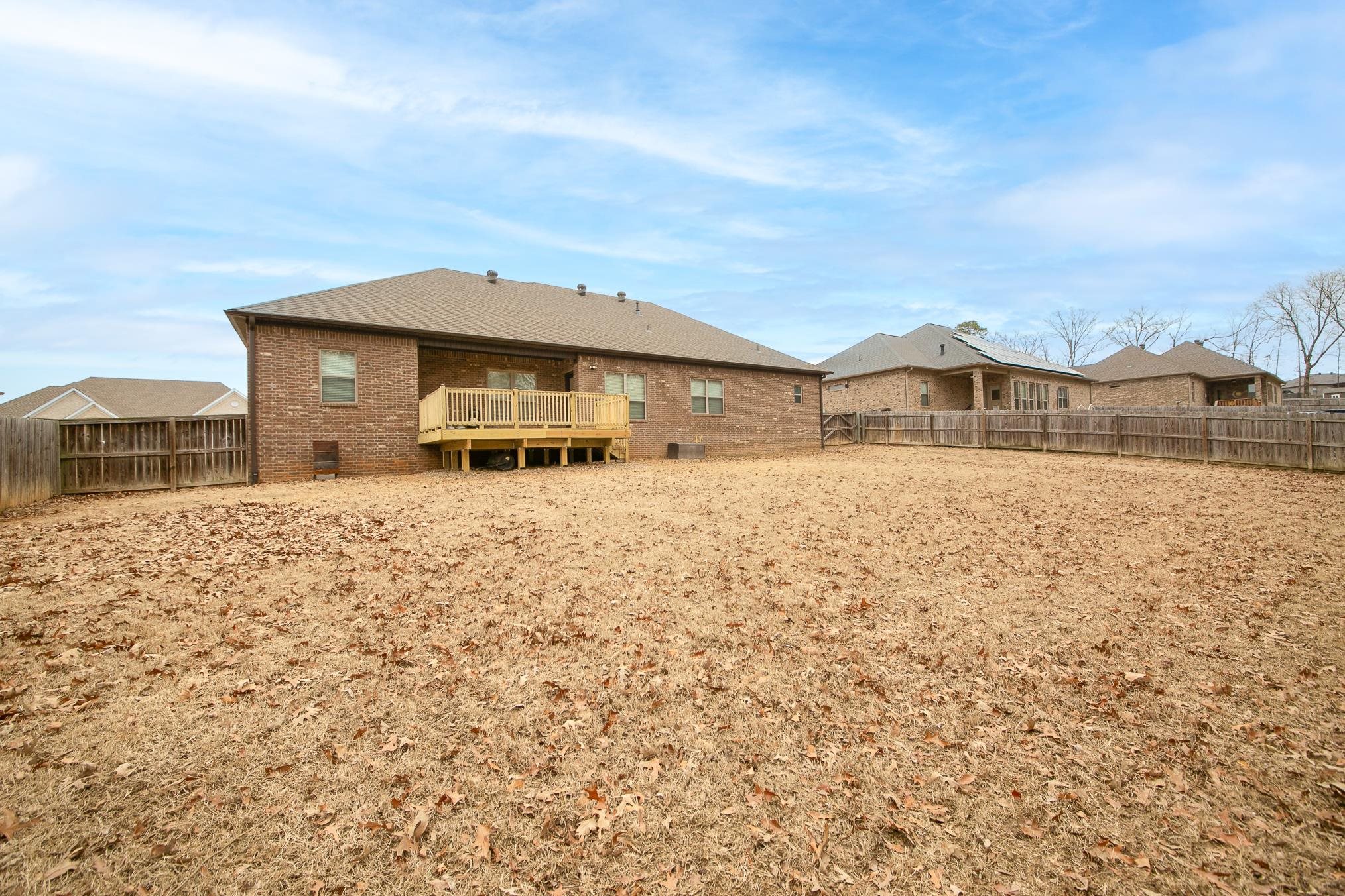 SHADOW CREEK - Residential