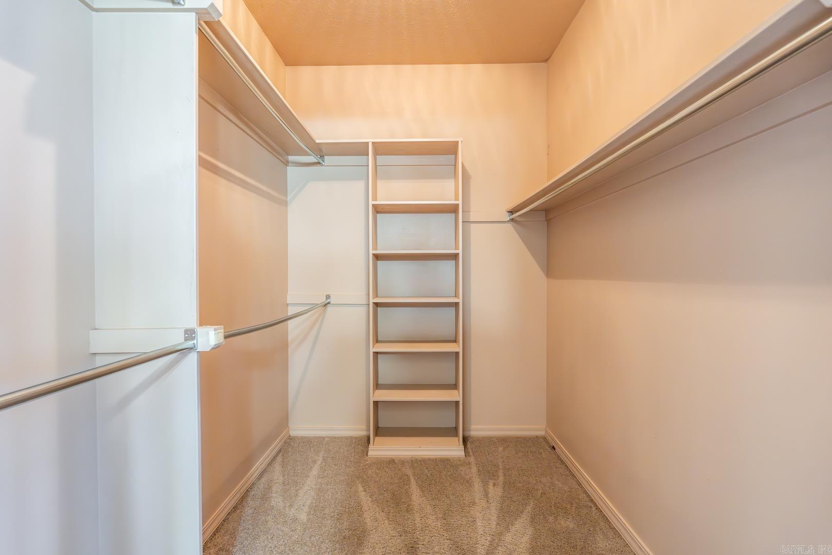 KROOKED KREEK - Residential