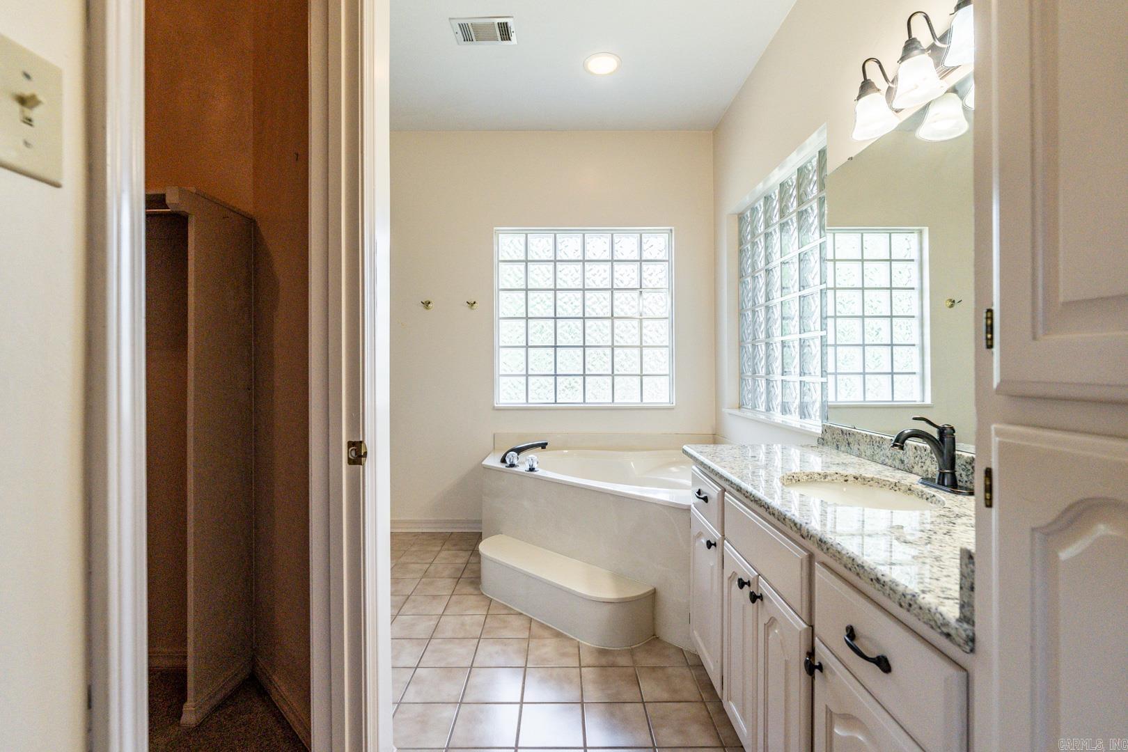 KROOKED KREEK - Residential