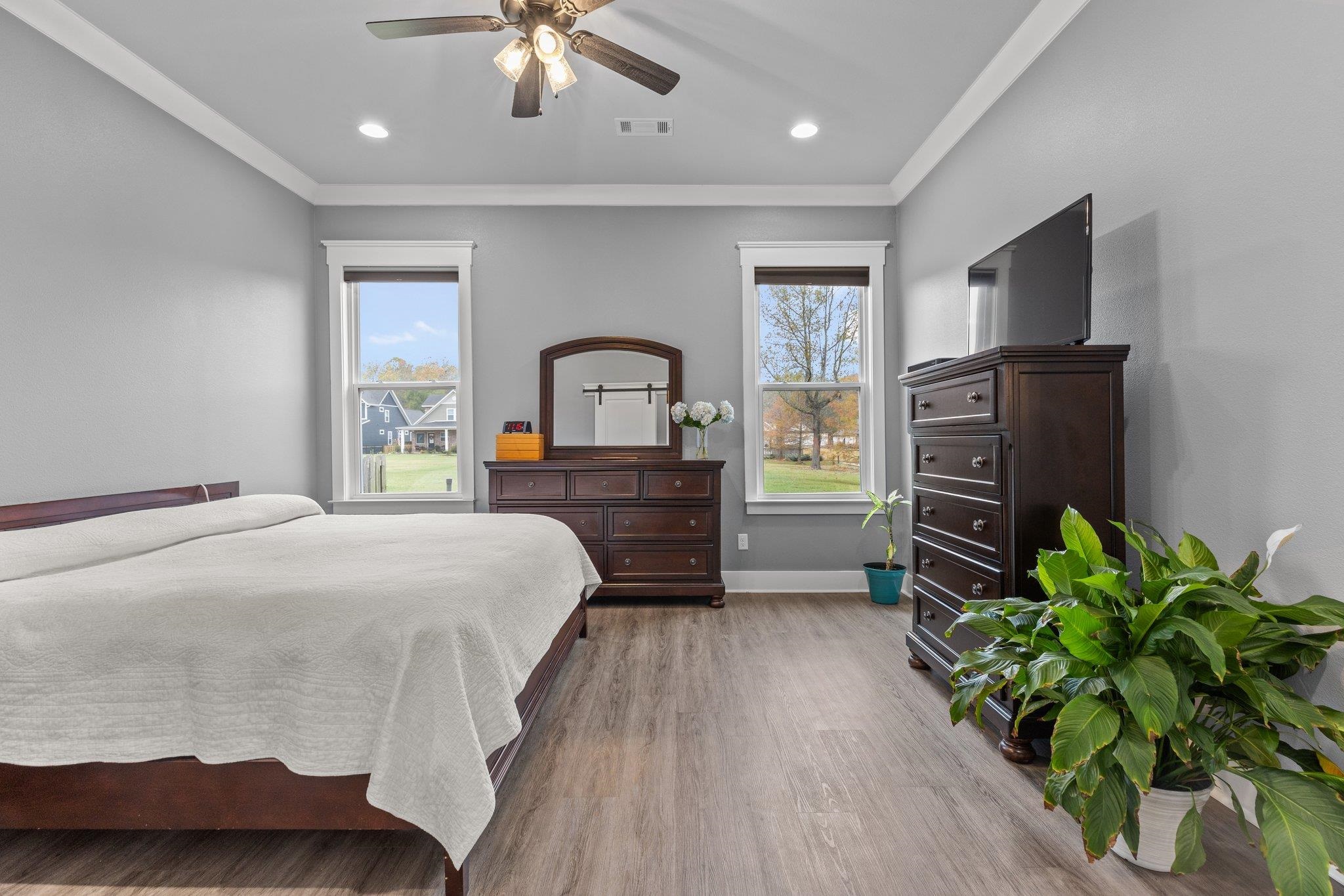 OLDE SALEM TOWNSHIP - Residential