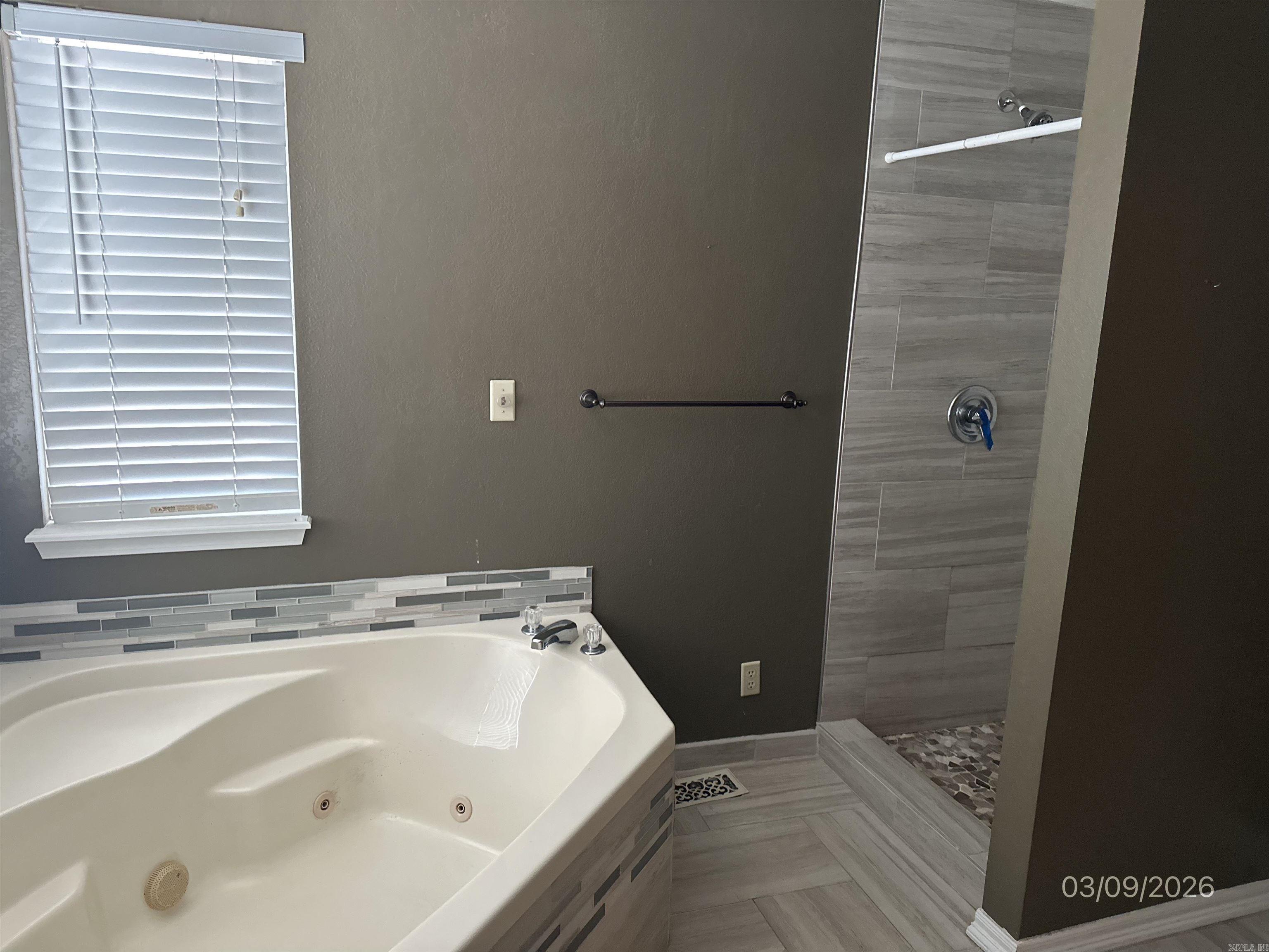 PLEASANT VIEW ESTATES - Residential