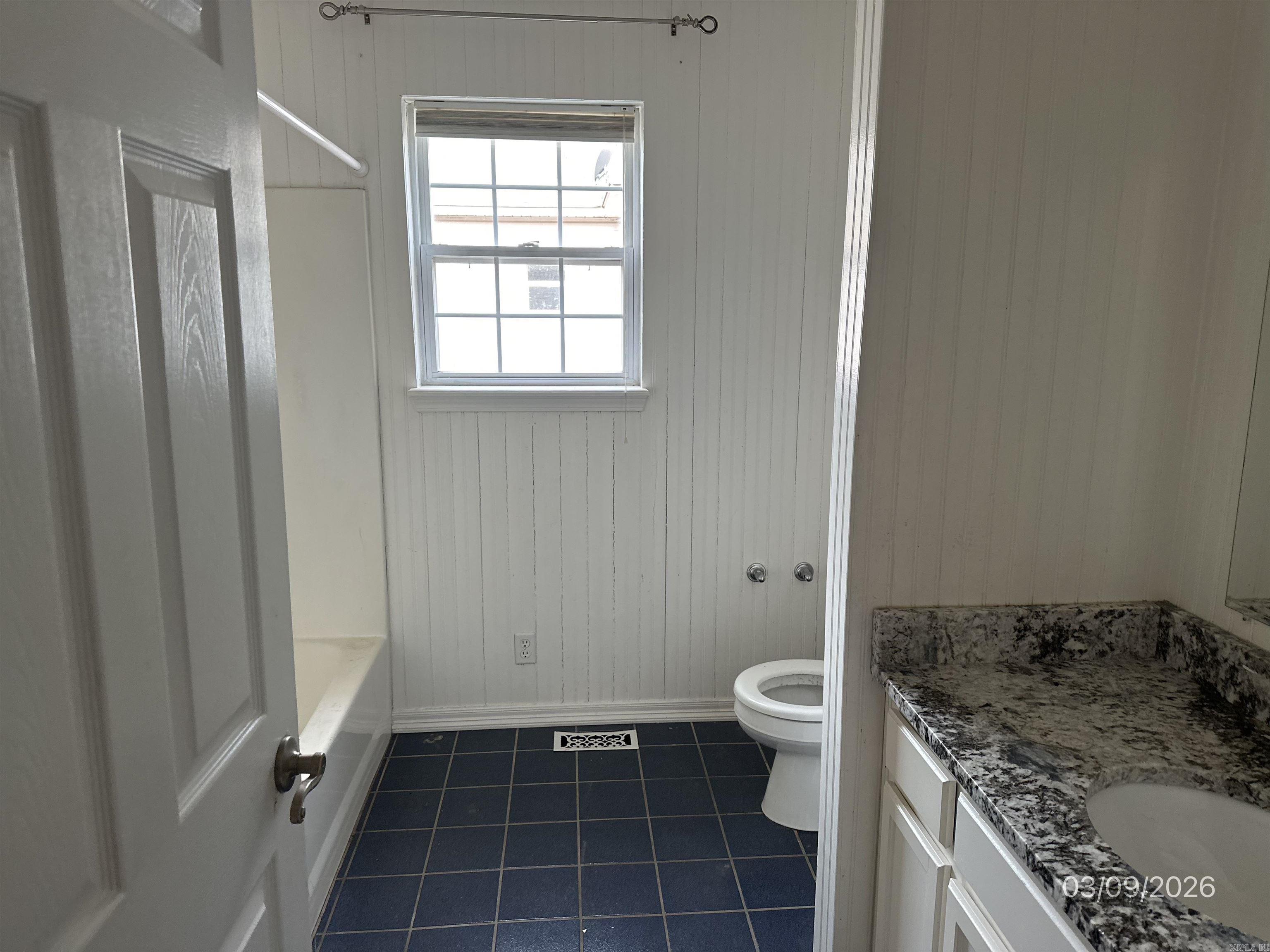 PLEASANT VIEW ESTATES - Residential