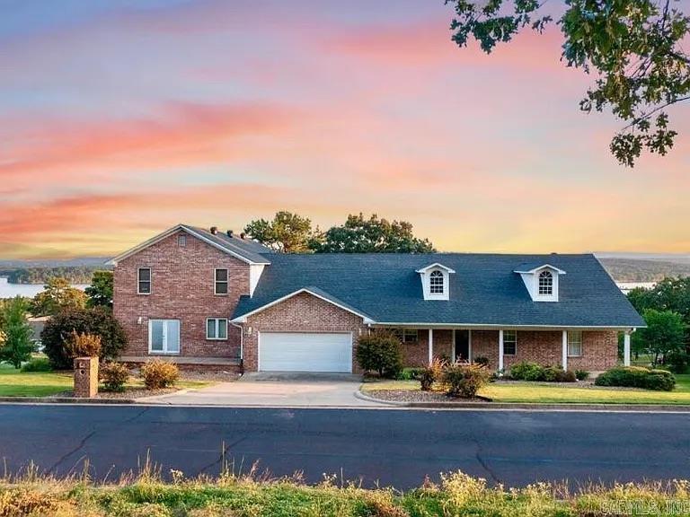 PLEASANT VIEW ESTATES - Residential