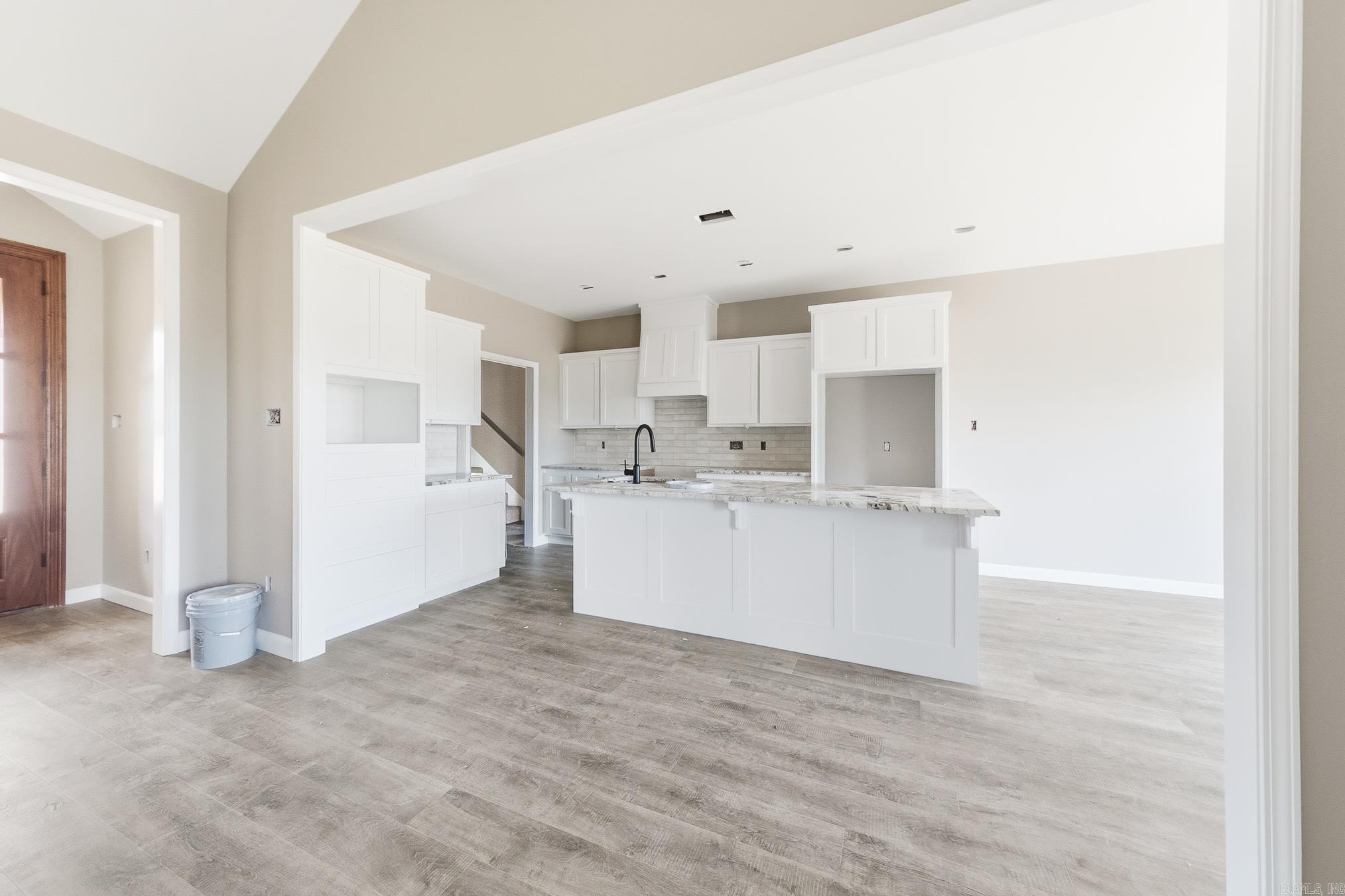 MILLERS GLENN - Residential