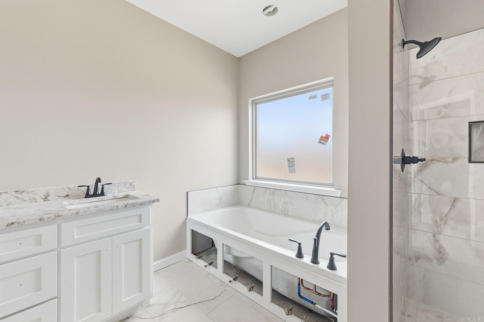 MILLERS GLENN - Residential