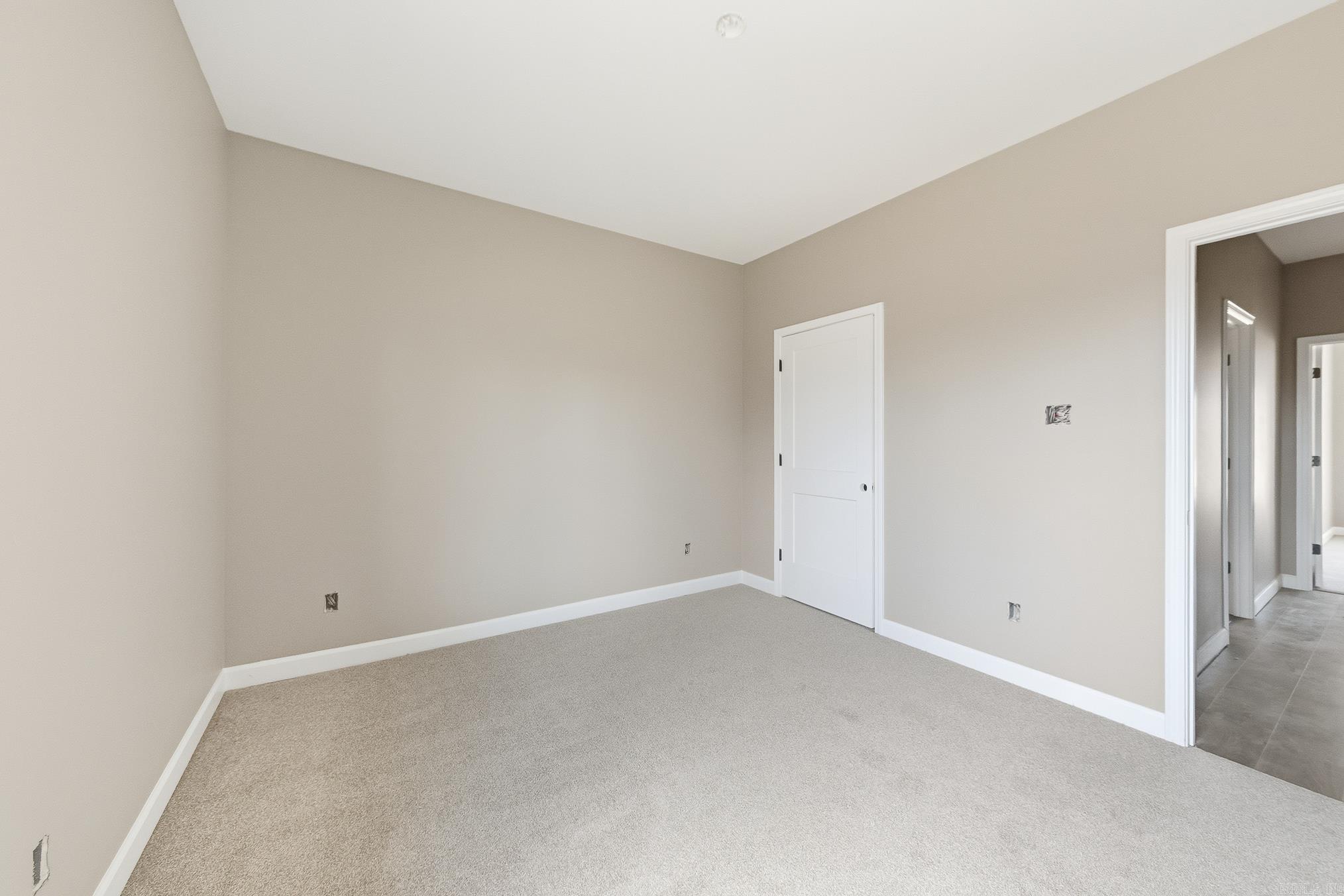 MILLERS GLENN - Residential