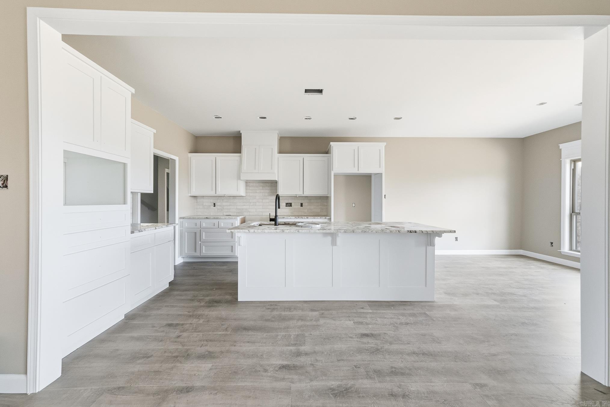 MILLERS GLENN - Residential