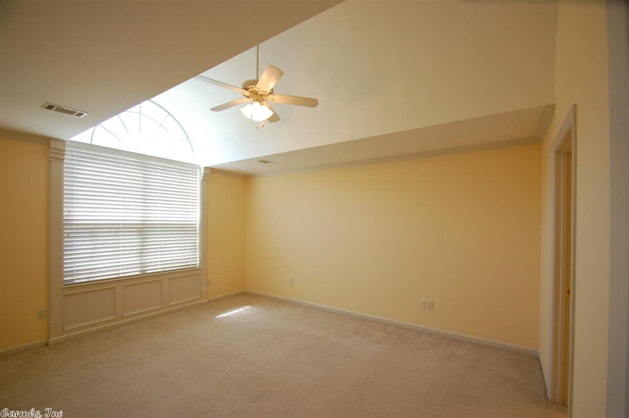 WOODLANDS EDGE - Residential