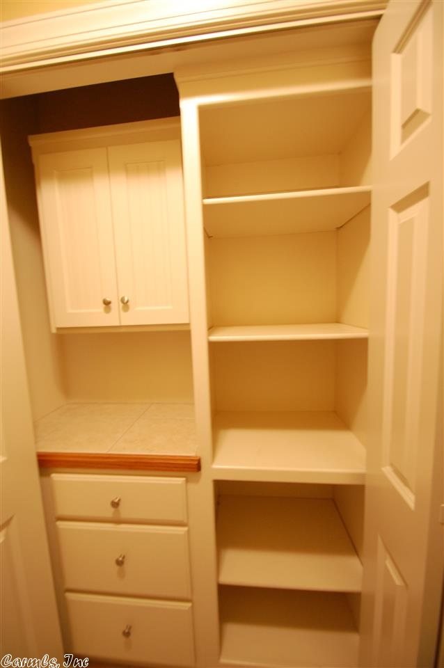 WOODLANDS EDGE - Residential