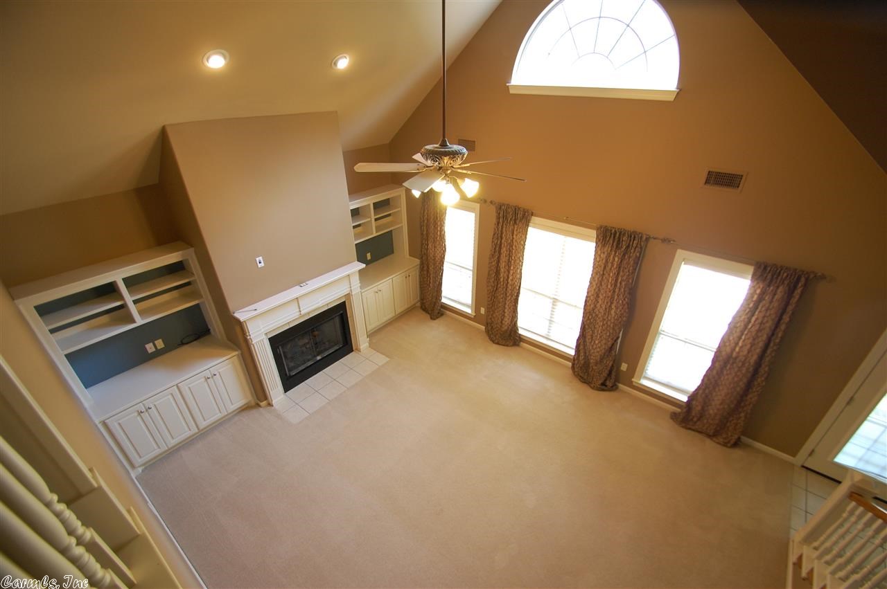 WOODLANDS EDGE - Residential