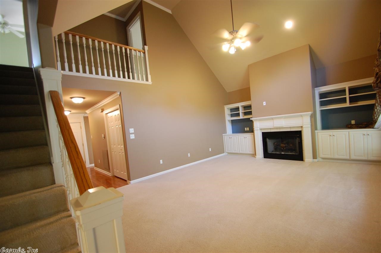 WOODLANDS EDGE - Residential