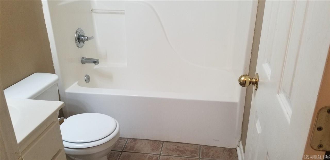 Bellevue J1 - Residential Lease