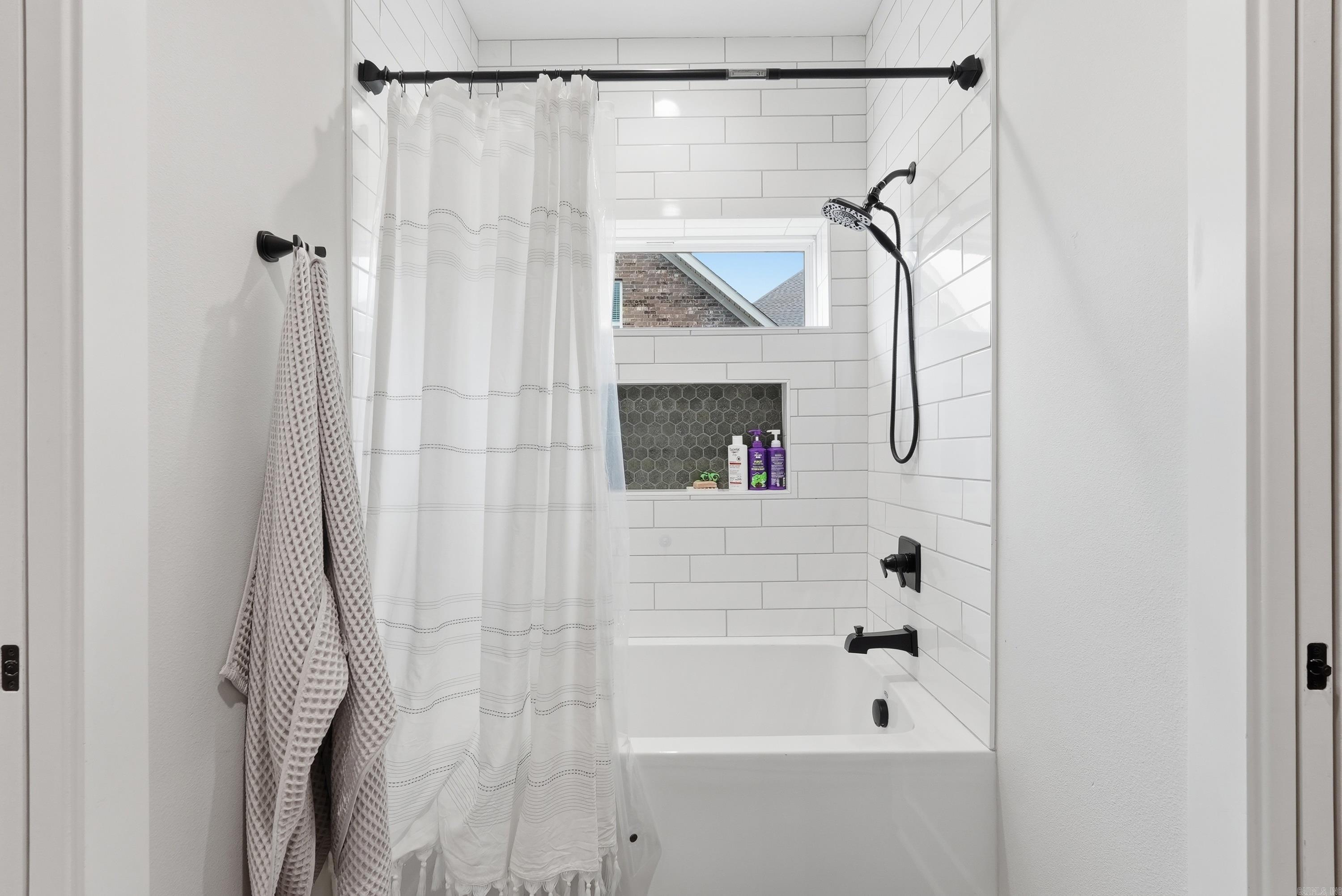 WINTERBROOK - Residential