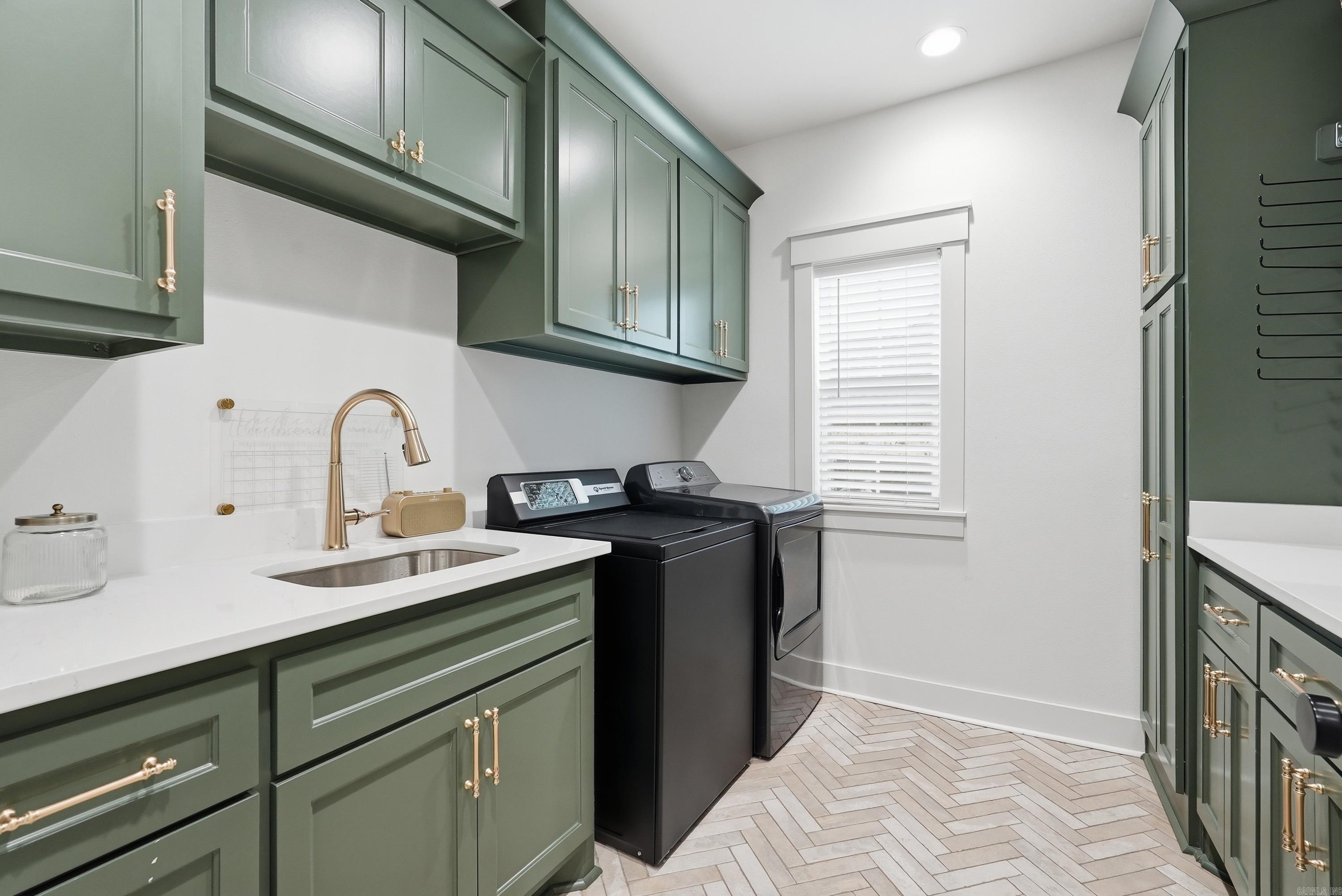 WINTERBROOK - Residential