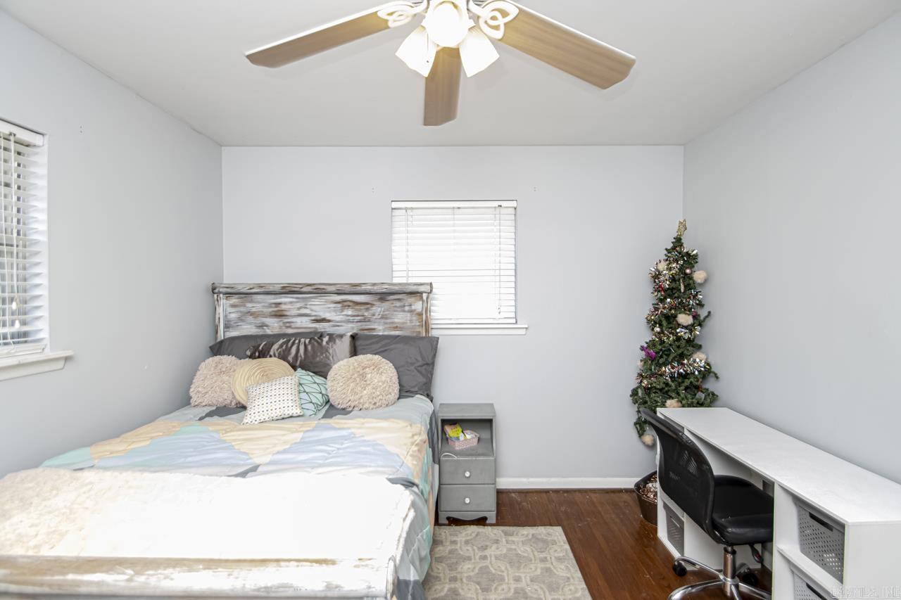 LAKEWOOD - Residential