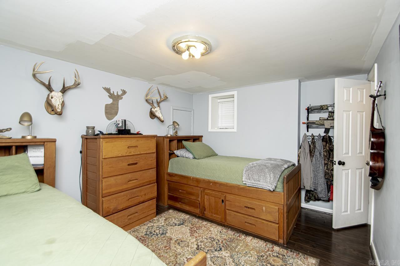 LAKEWOOD - Residential