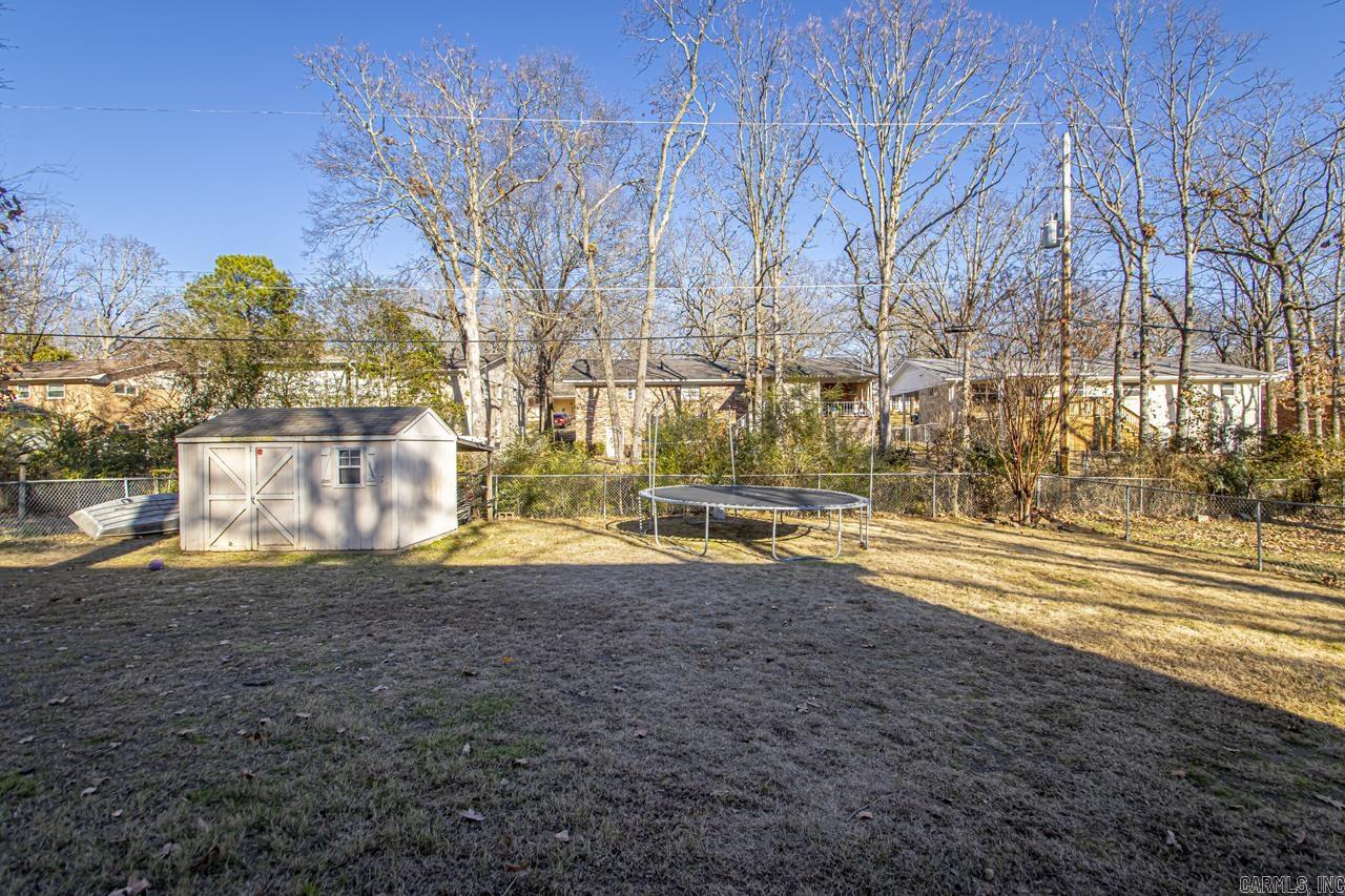 LAKEWOOD - Residential