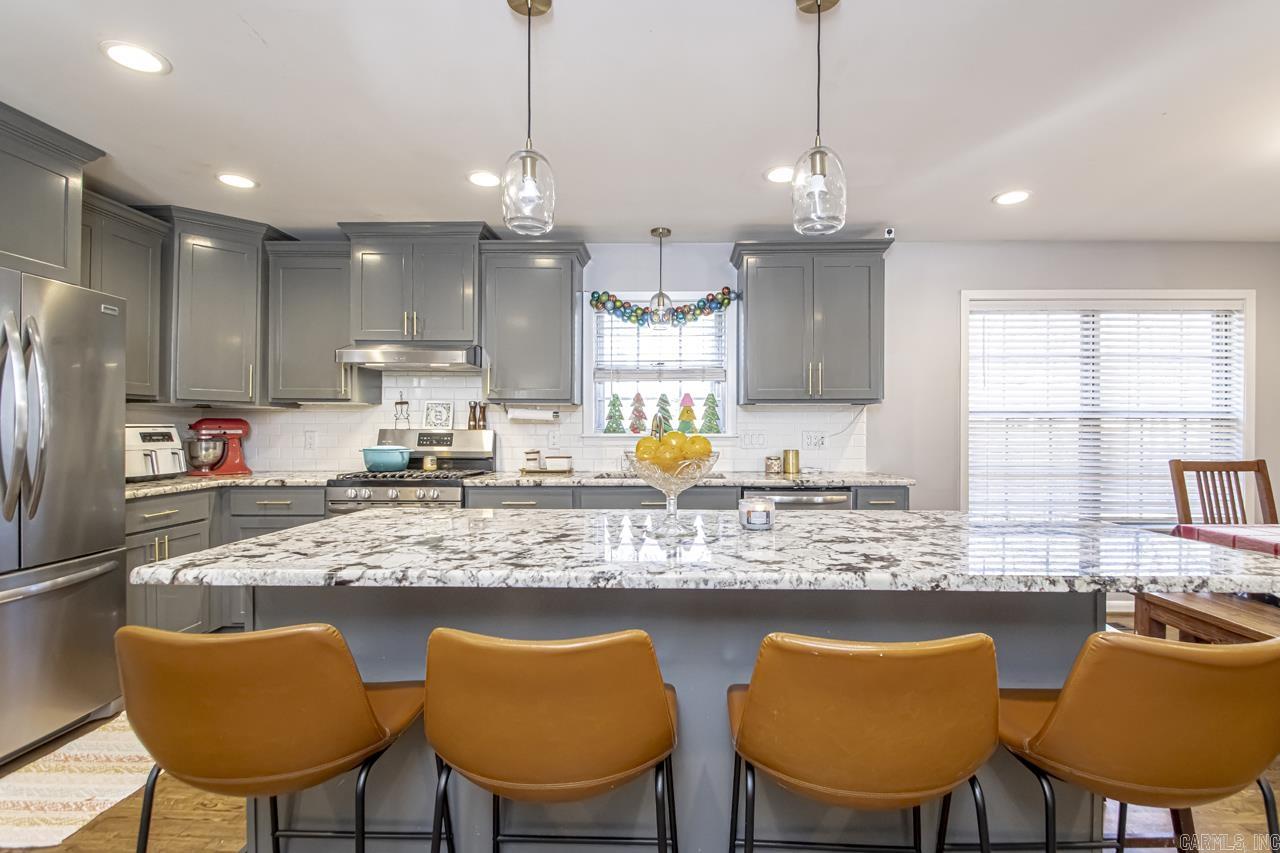 LAKEWOOD - Residential