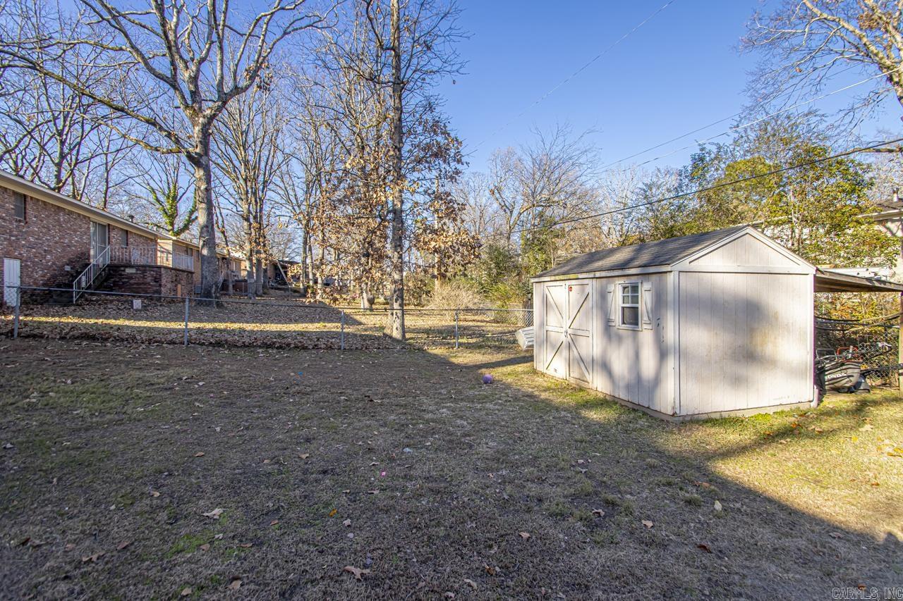 LAKEWOOD - Residential