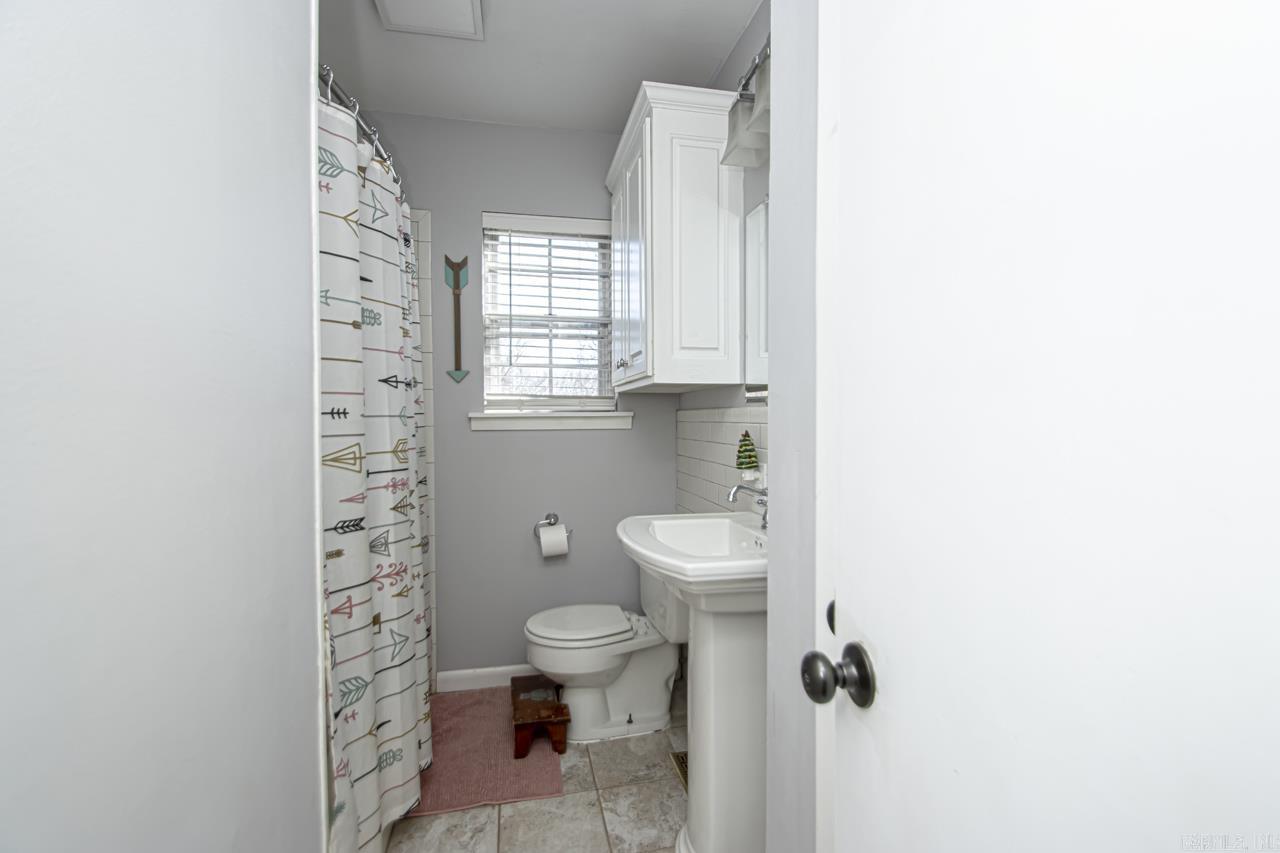 LAKEWOOD - Residential