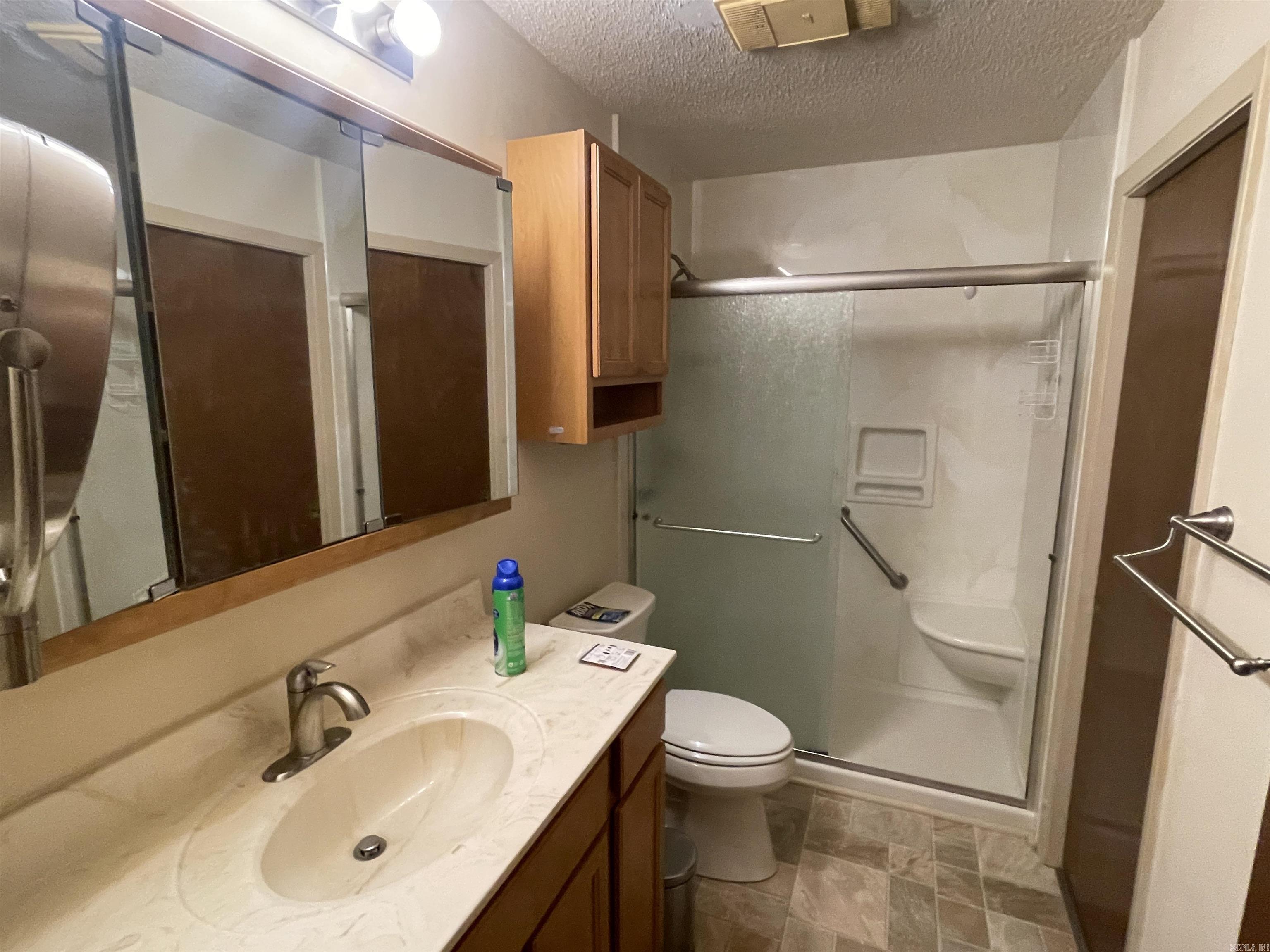 PINE VALLEY ESTATES - Residential