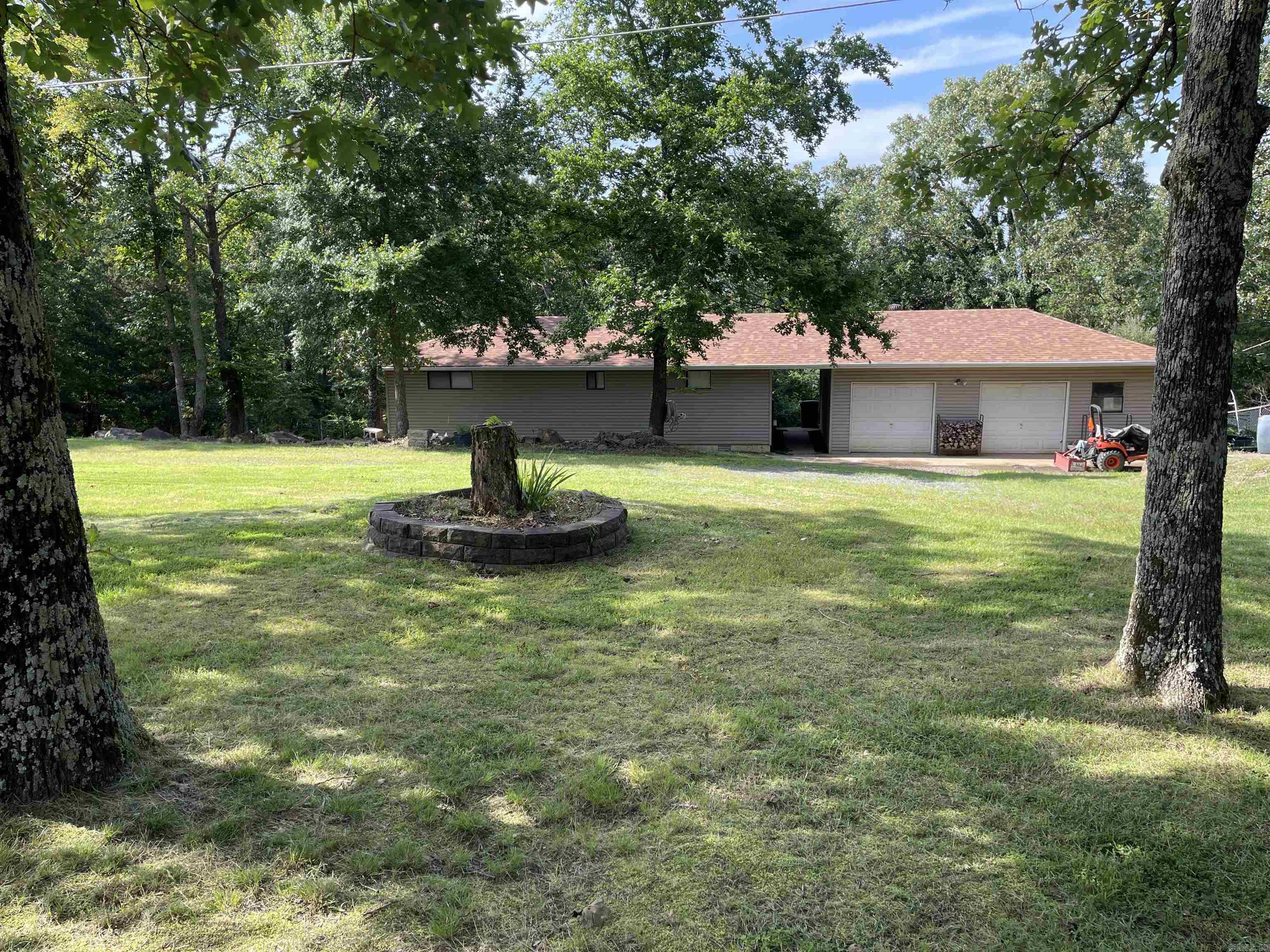 PINE VALLEY ESTATES - Residential