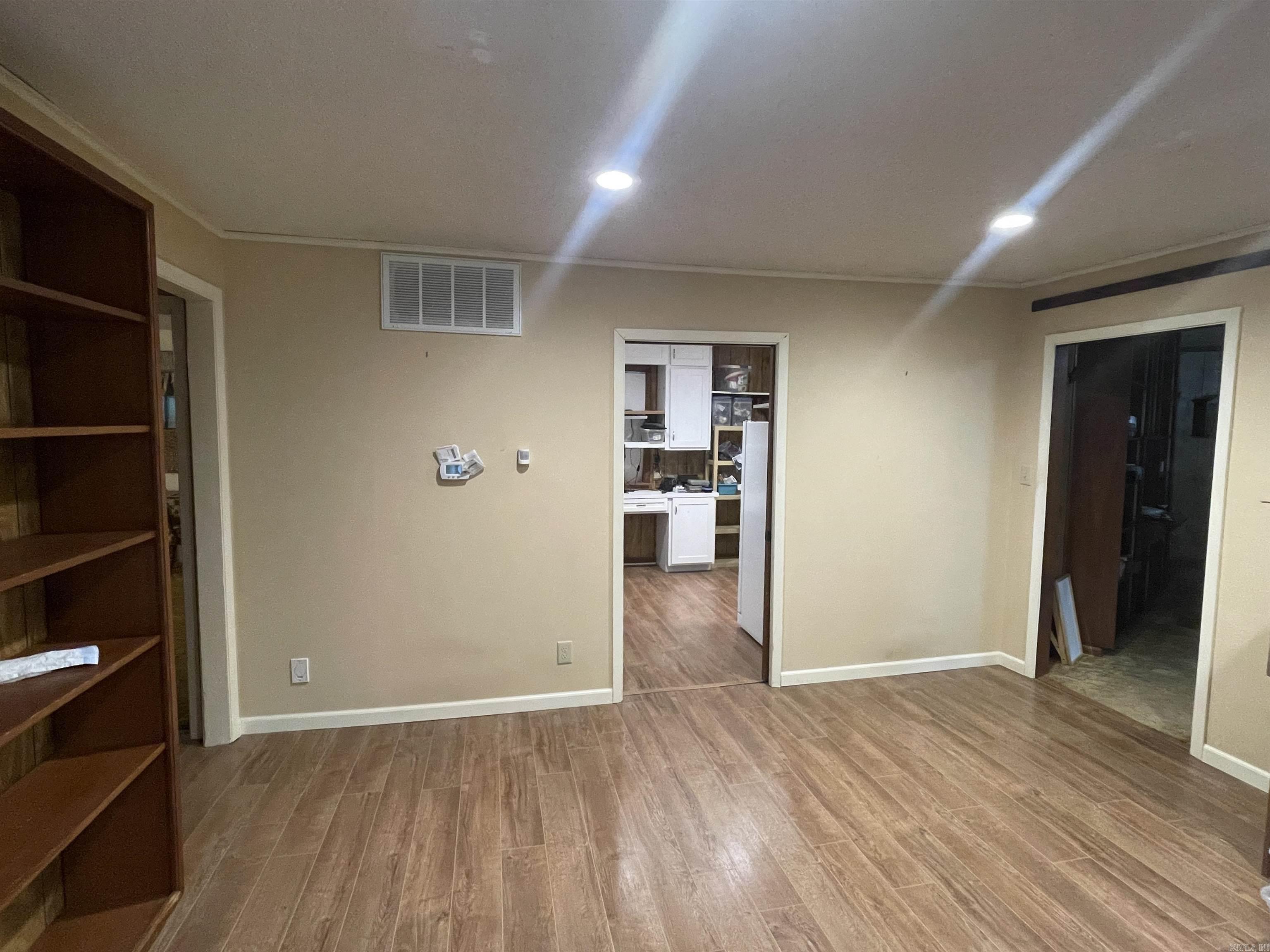 PINE VALLEY ESTATES - Residential