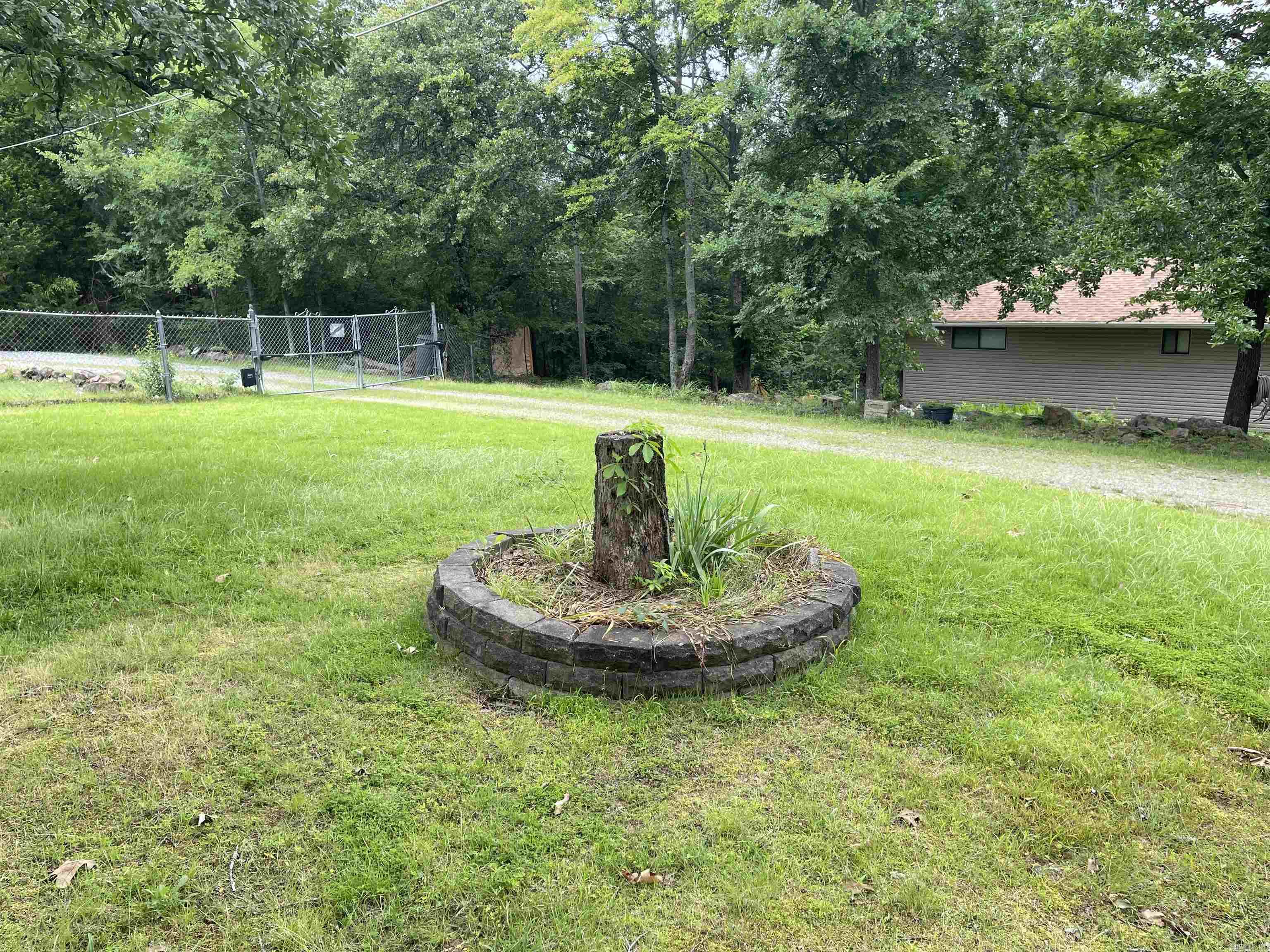 PINE VALLEY ESTATES - Residential