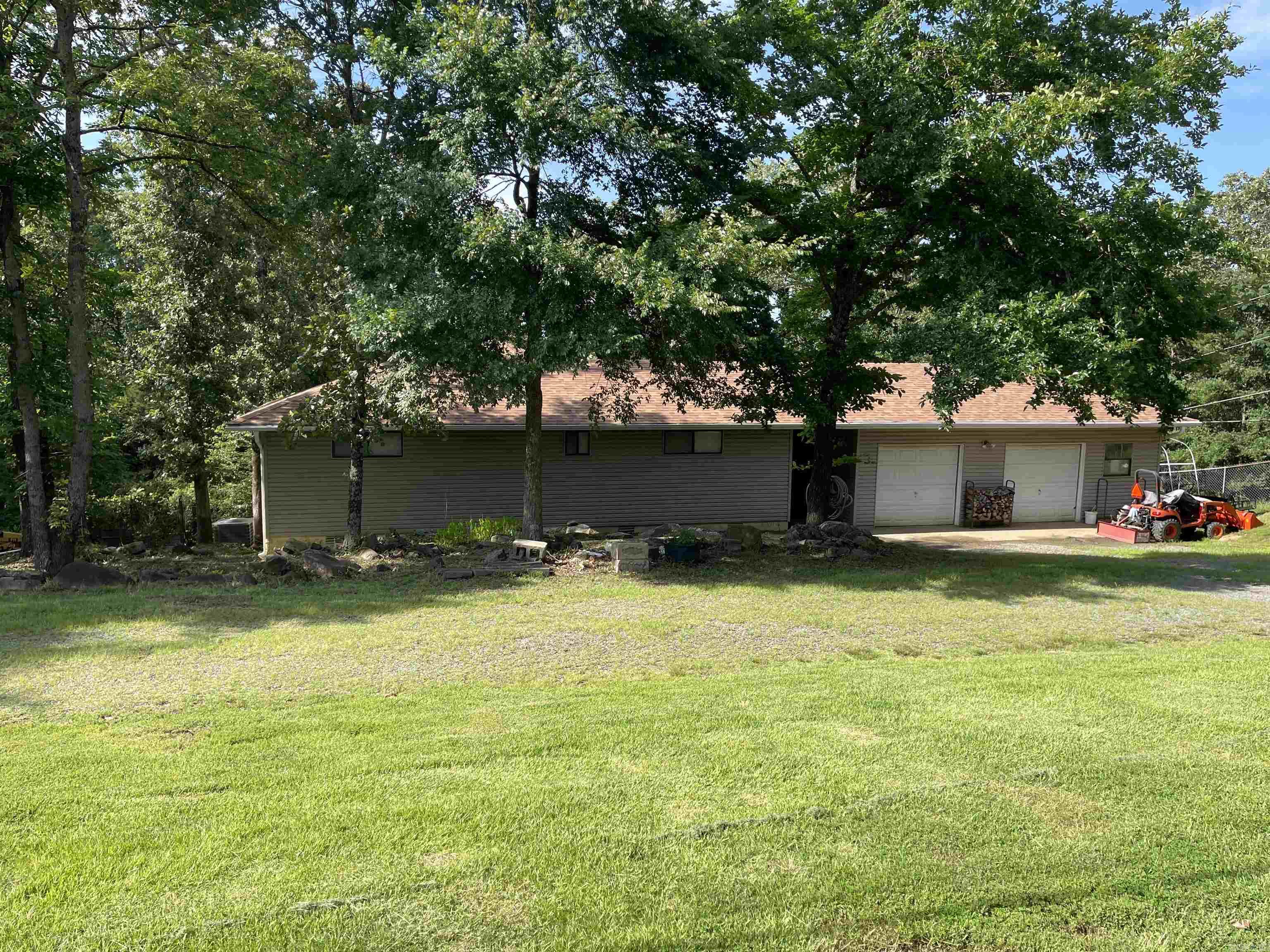 PINE VALLEY ESTATES - Residential