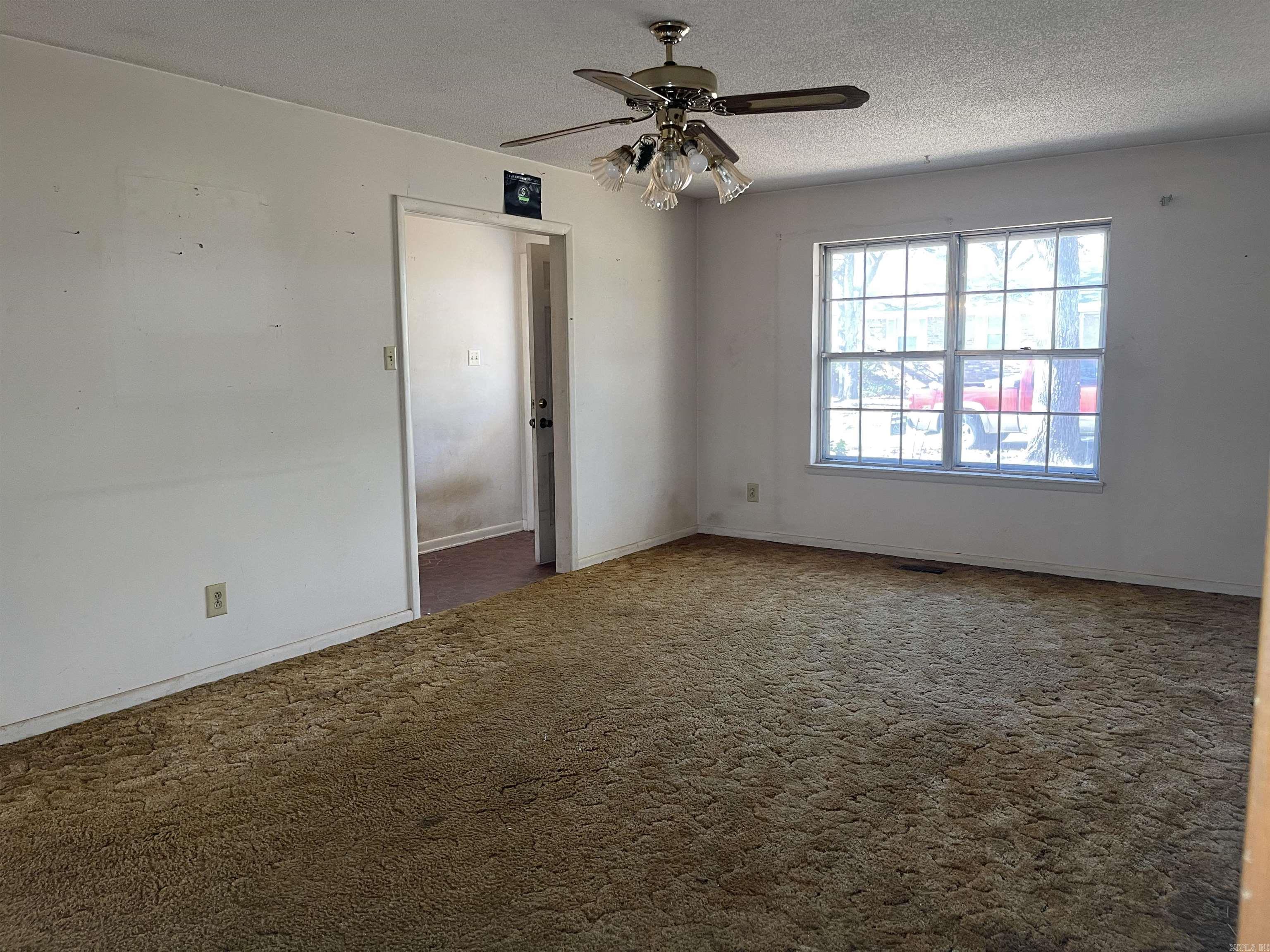 PIKE VIEW - Residential