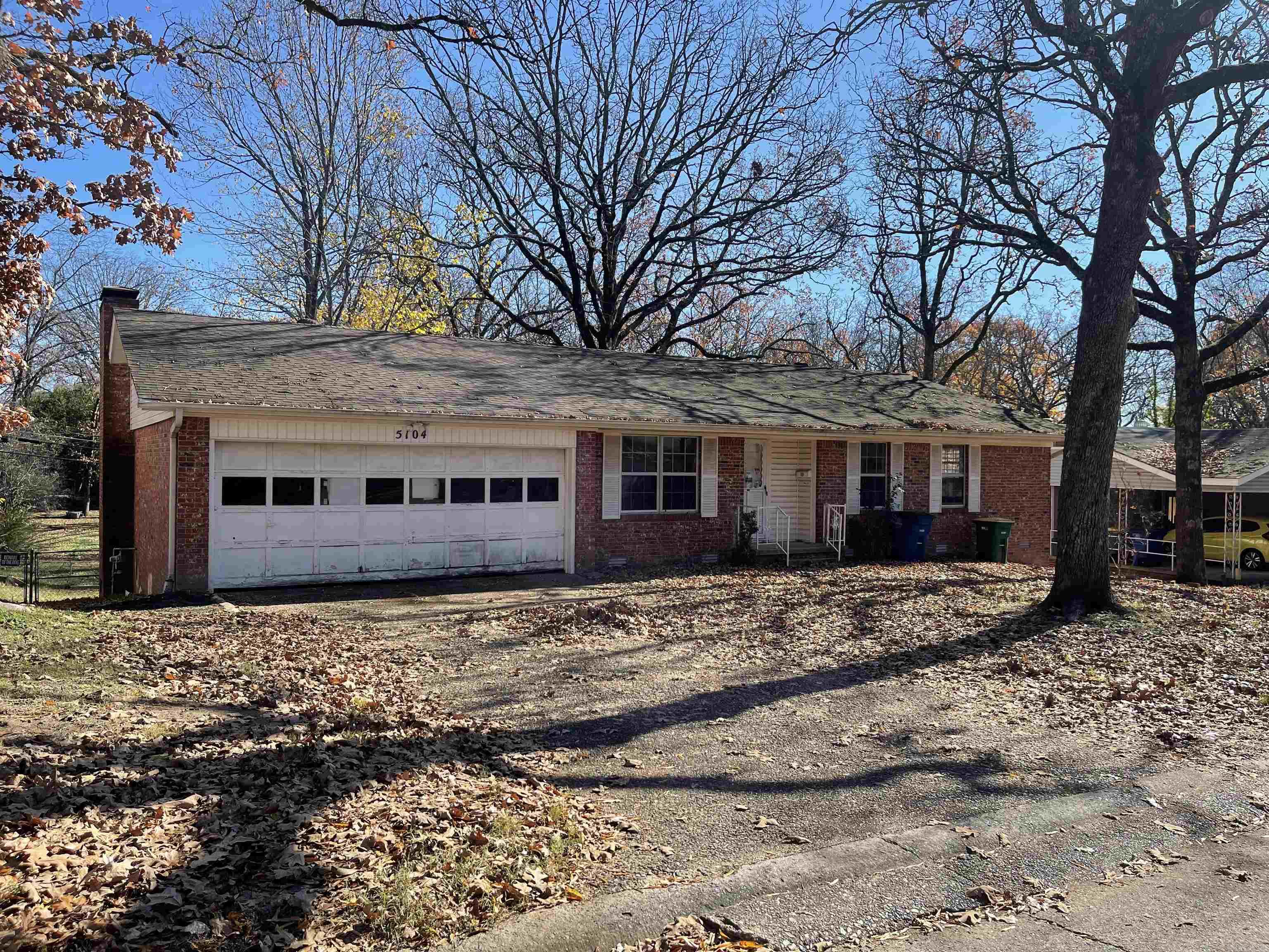 PIKE VIEW - Residential