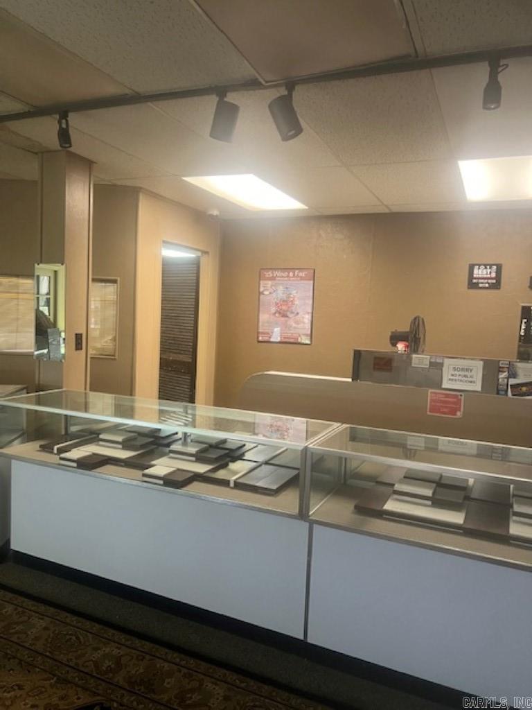 Howard - Commercial Sale