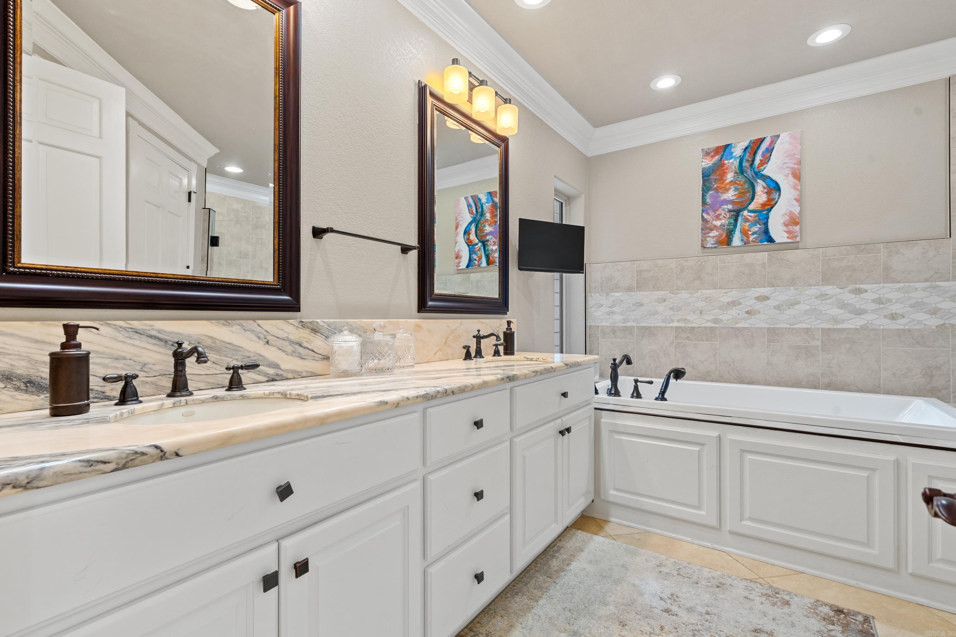 Paradise Lake Village Townhomes - Residential