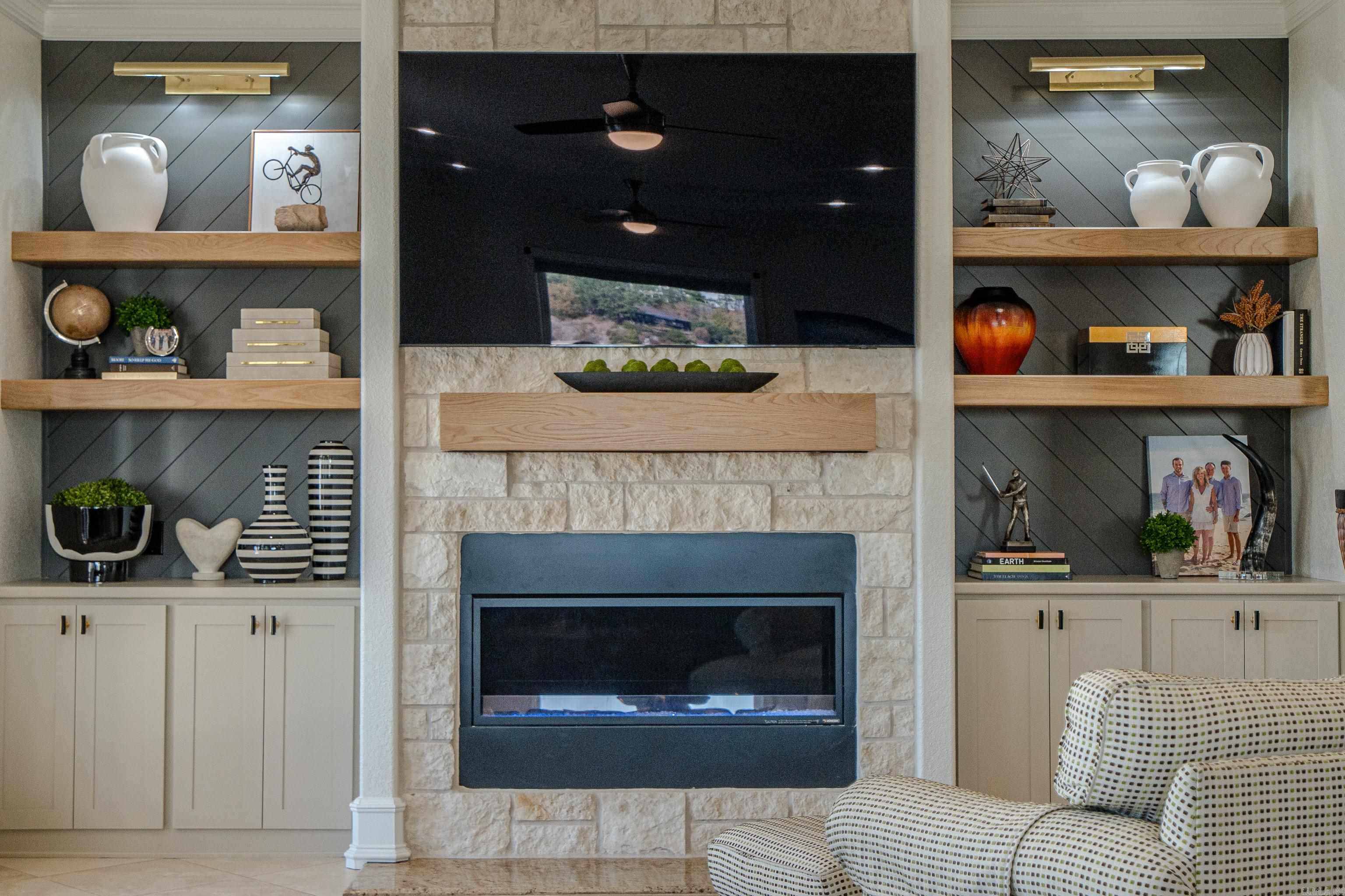 Paradise Lake Village Townhomes - Residential