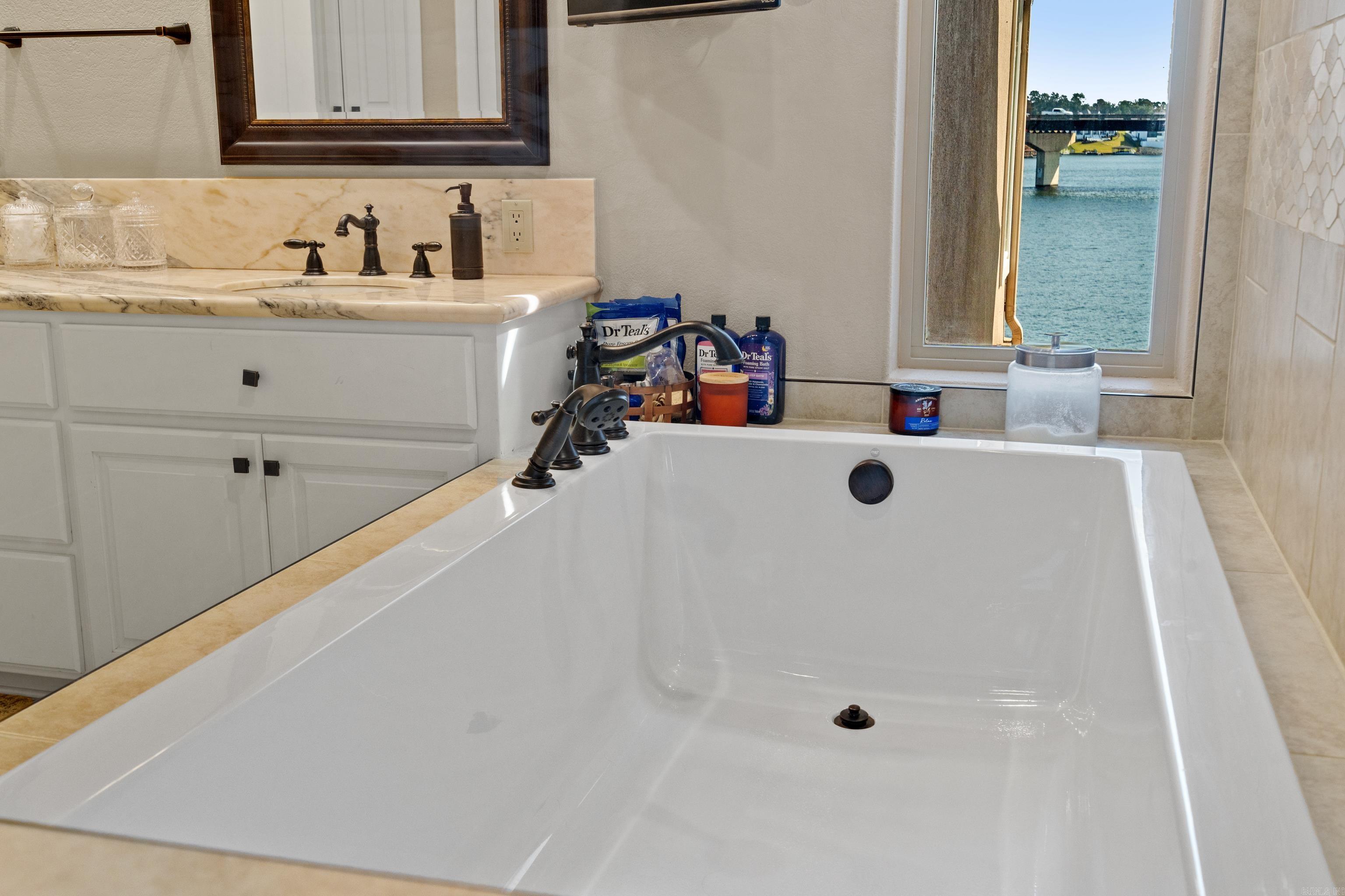 Paradise Lake Village Townhomes - Residential